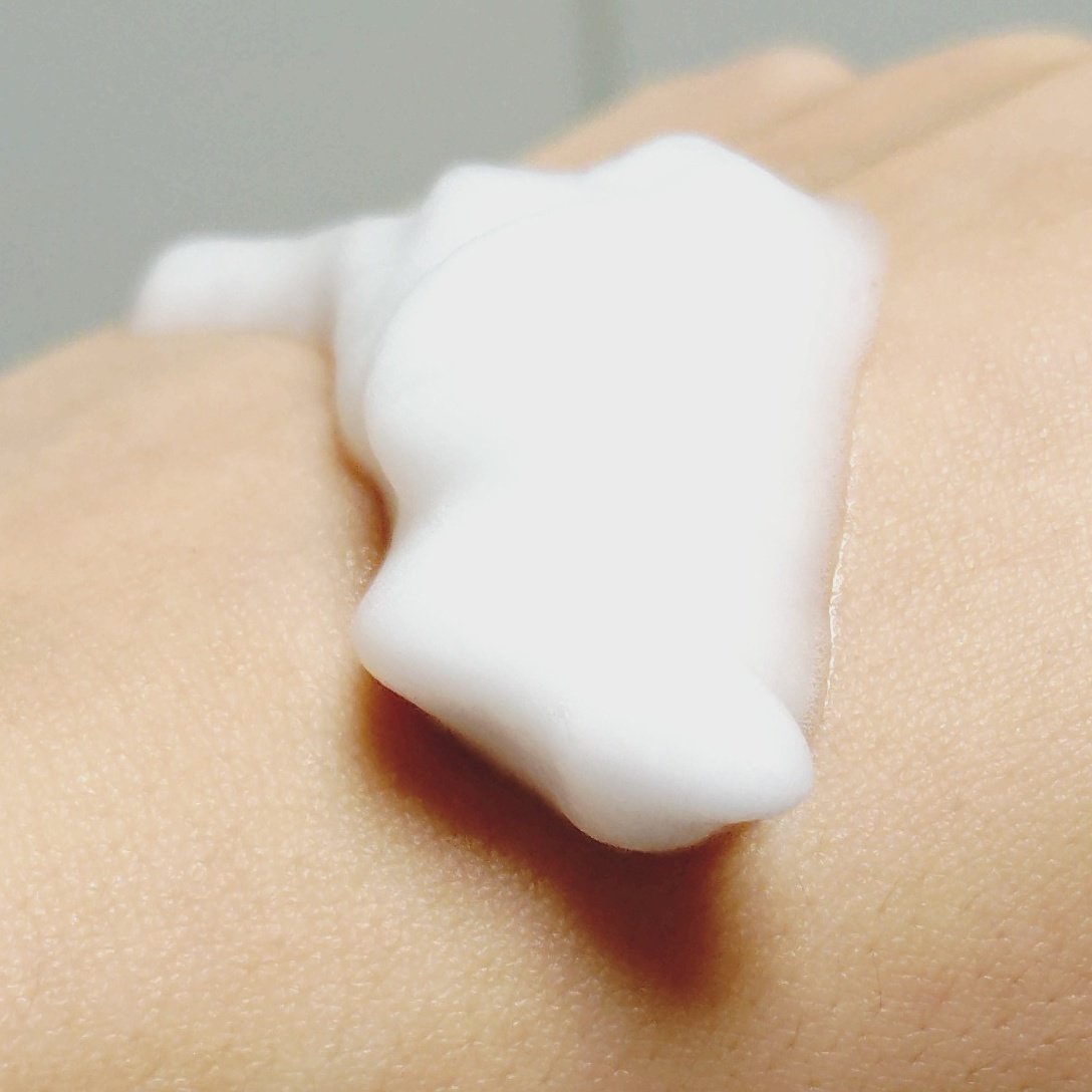 ヒアルレベポアバブルセラム/mixsoon/美容液を使ったクチコミ（2枚目）