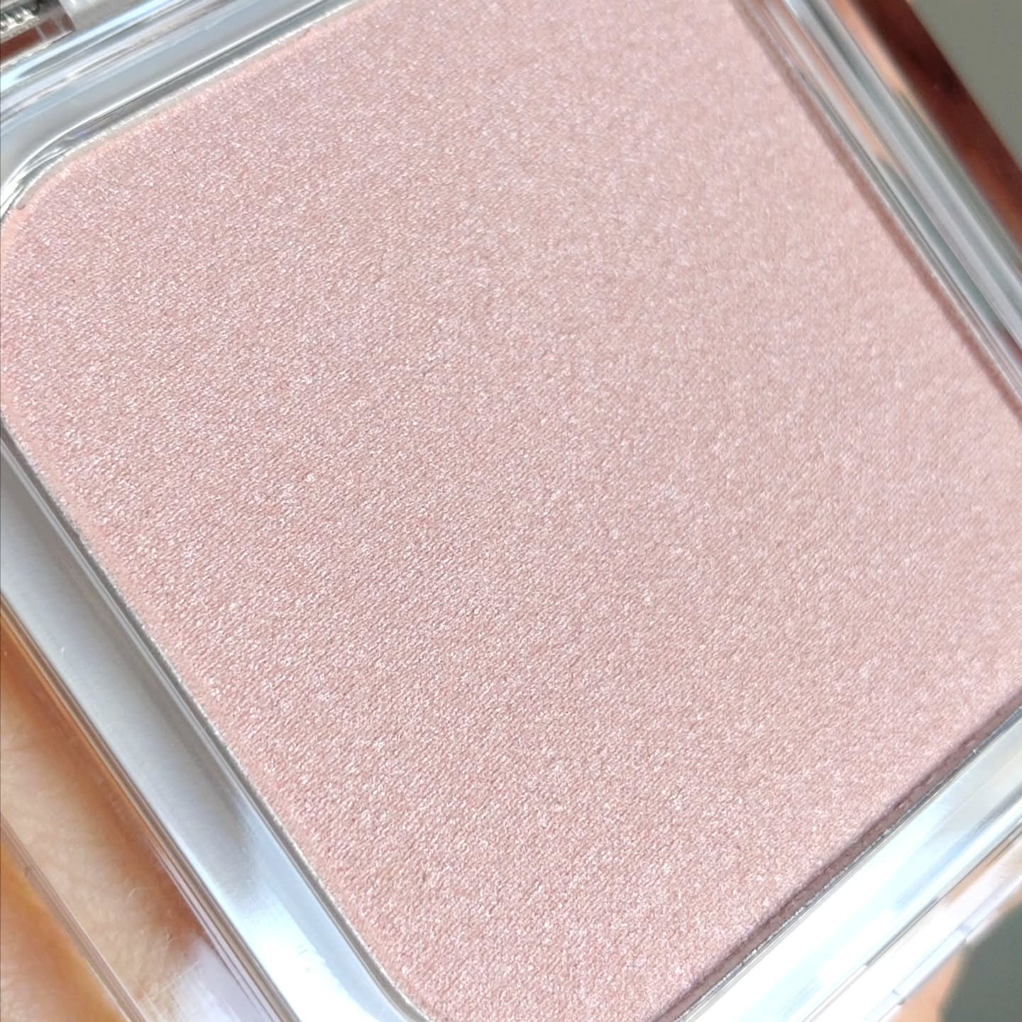 フェイスボリューマーハイライター P05 バレリーナ/mude./パウダーハイライトを使ったクチコミ（3枚目）