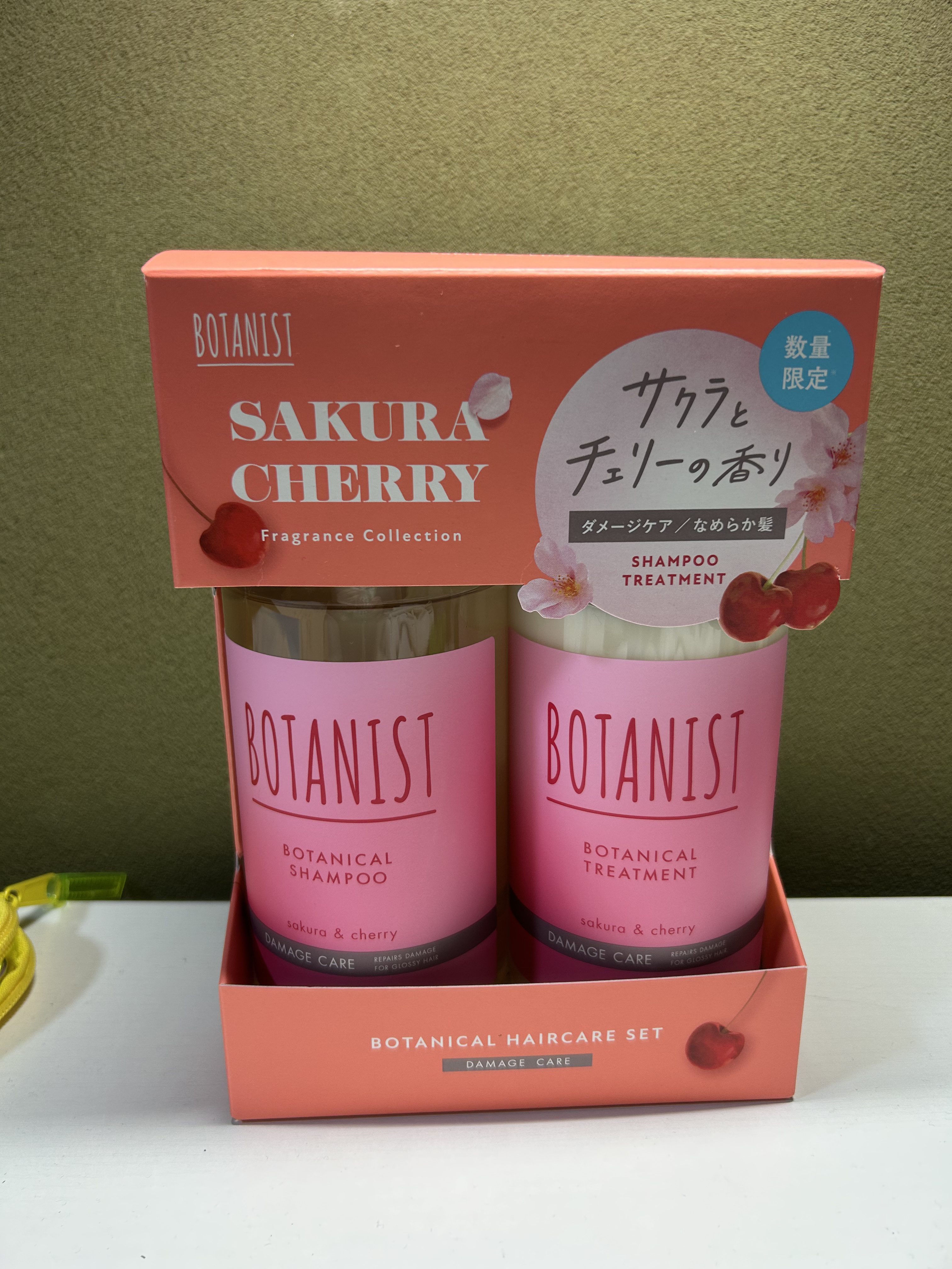 ボタニカルシャンプー/トリートメント　（ダメージケア）　サクラ＆チェリーの香り/BOTANIST/シャンプー・コンディショナーを使ったクチコミ（1枚目）