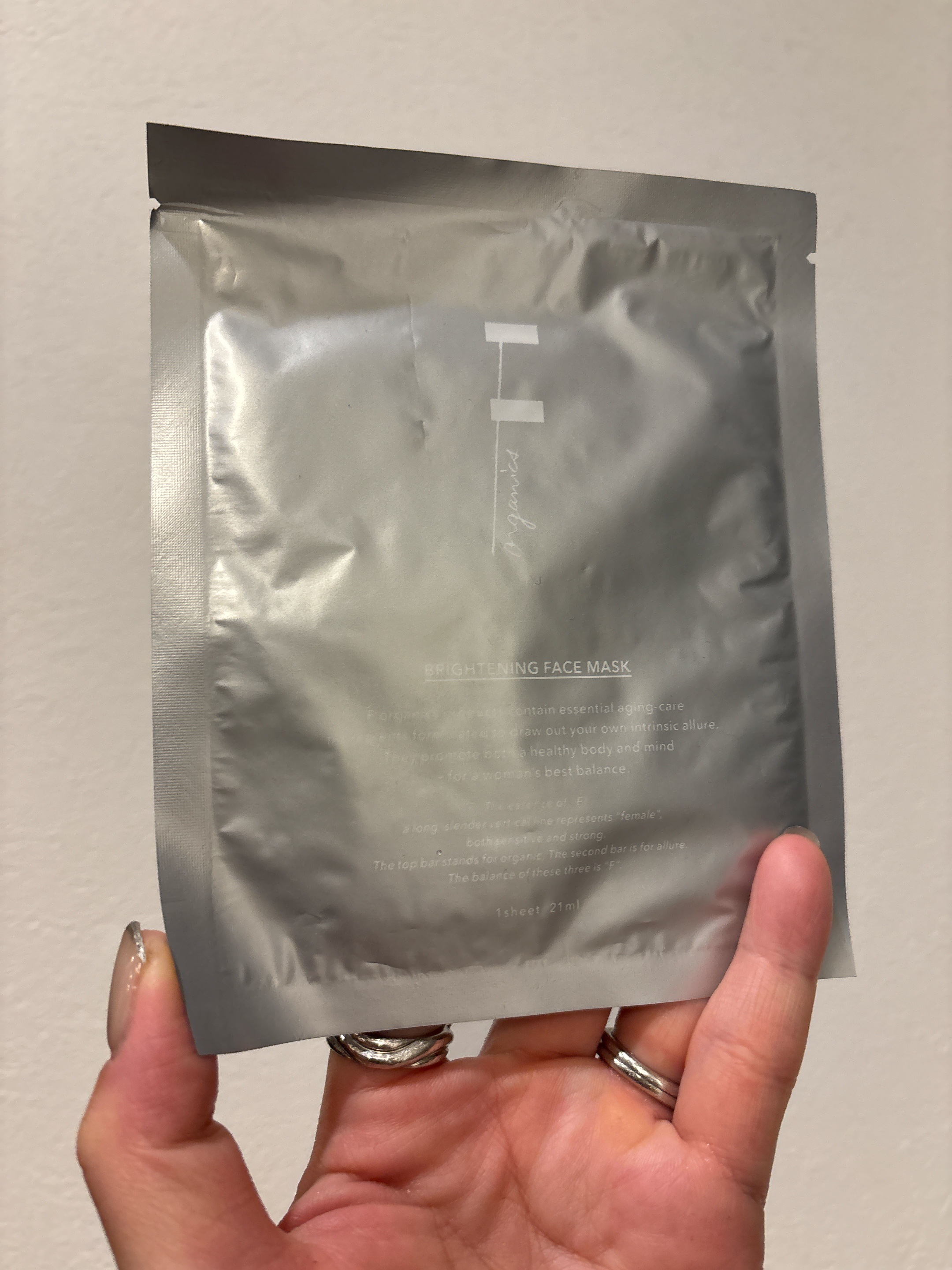 ブライトニングフェイスマスク/F organics(エッフェ オーガニック)/シートマスク・パックを使ったクチコミ（1枚目）
