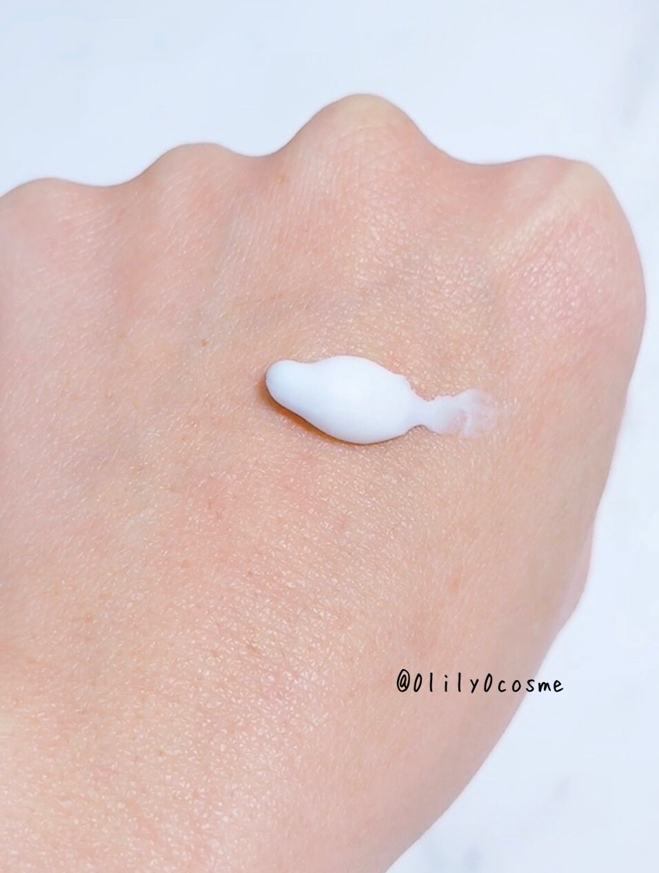 パフュームシルキーハンドクリーム/hetras/ハンドクリームを使ったクチコミ（3枚目）