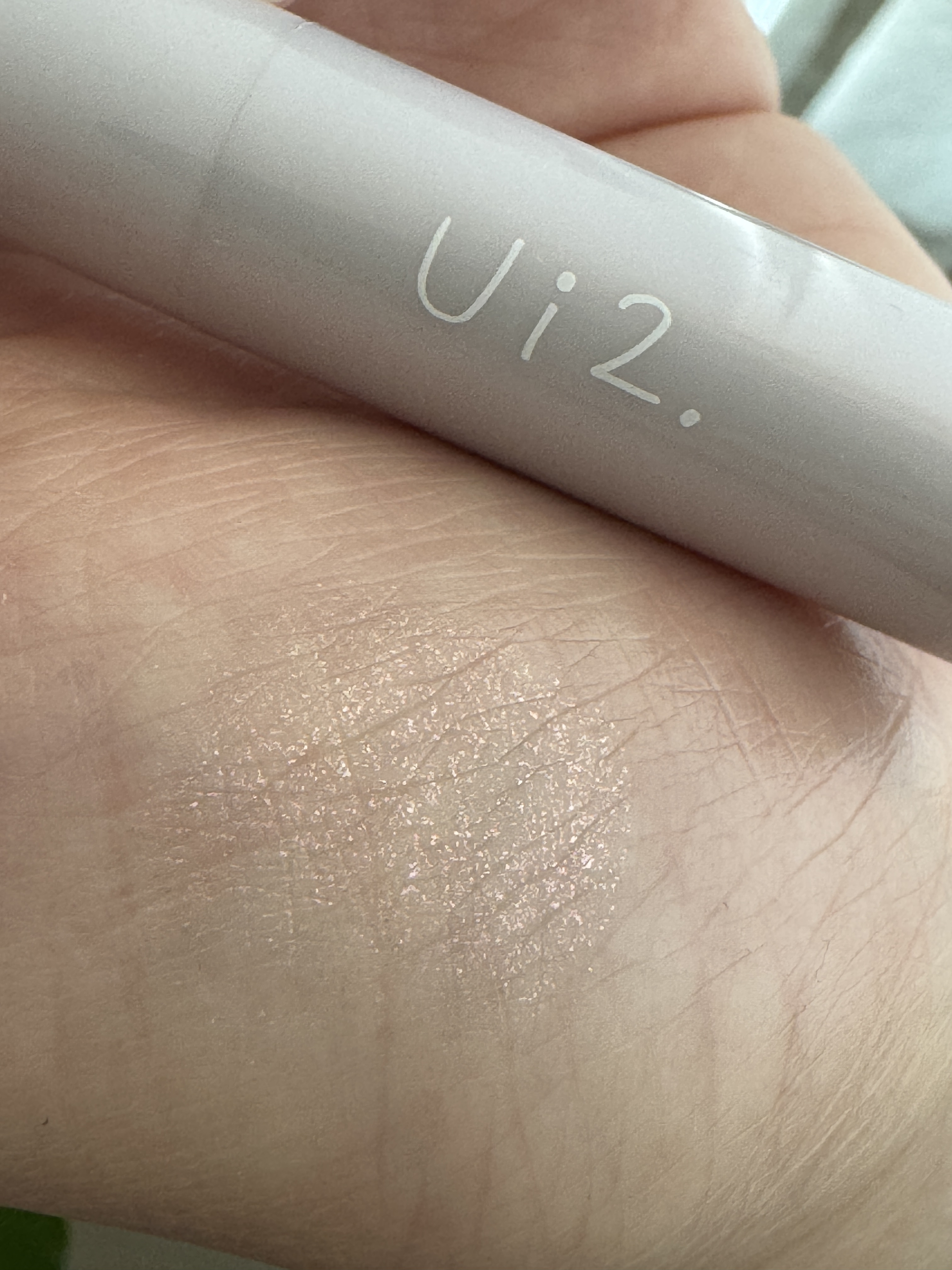 ハイドロゼリーグロウスティック/Ui2./スティックアイシャドウを使ったクチコミ（2枚目）