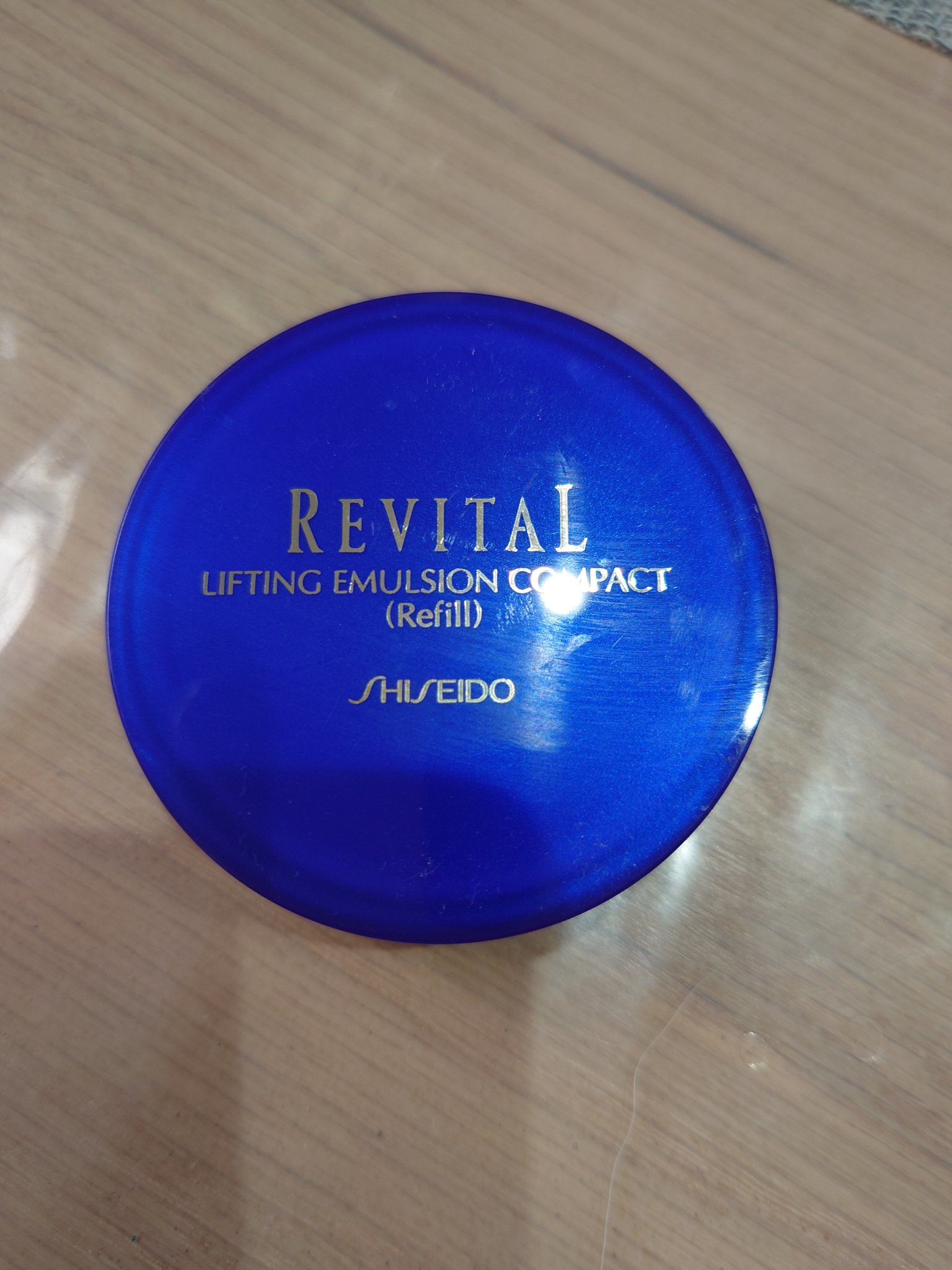 リフティングエマルジョンパクト/リバイタル/クリーム・エマルジョンファンデーションを使ったクチコミ（1枚目）