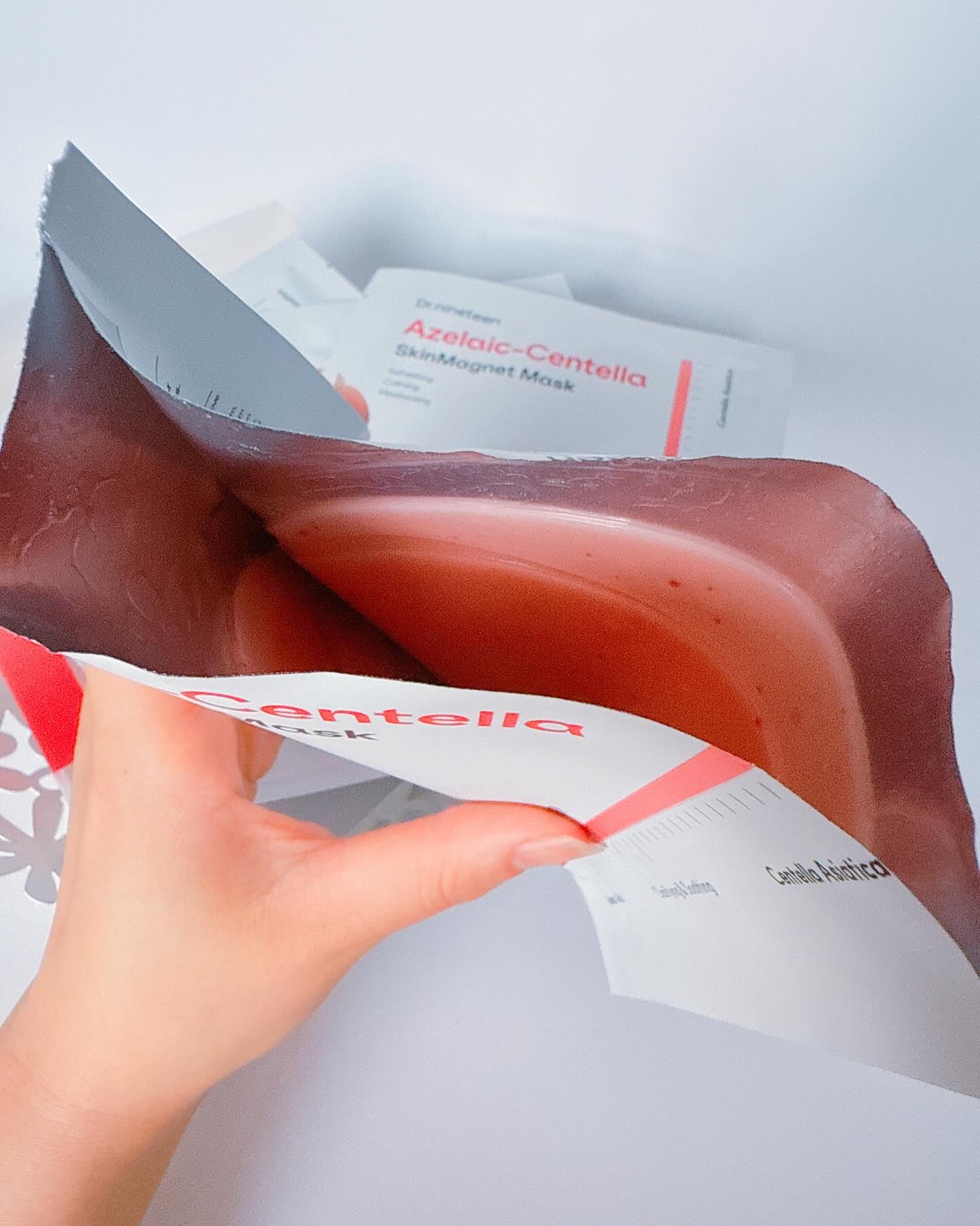 アゼライン-センテラ スキンマグネットマスク/Dr.nineteen/シートマスク・パックを使ったクチコミ（3枚目）