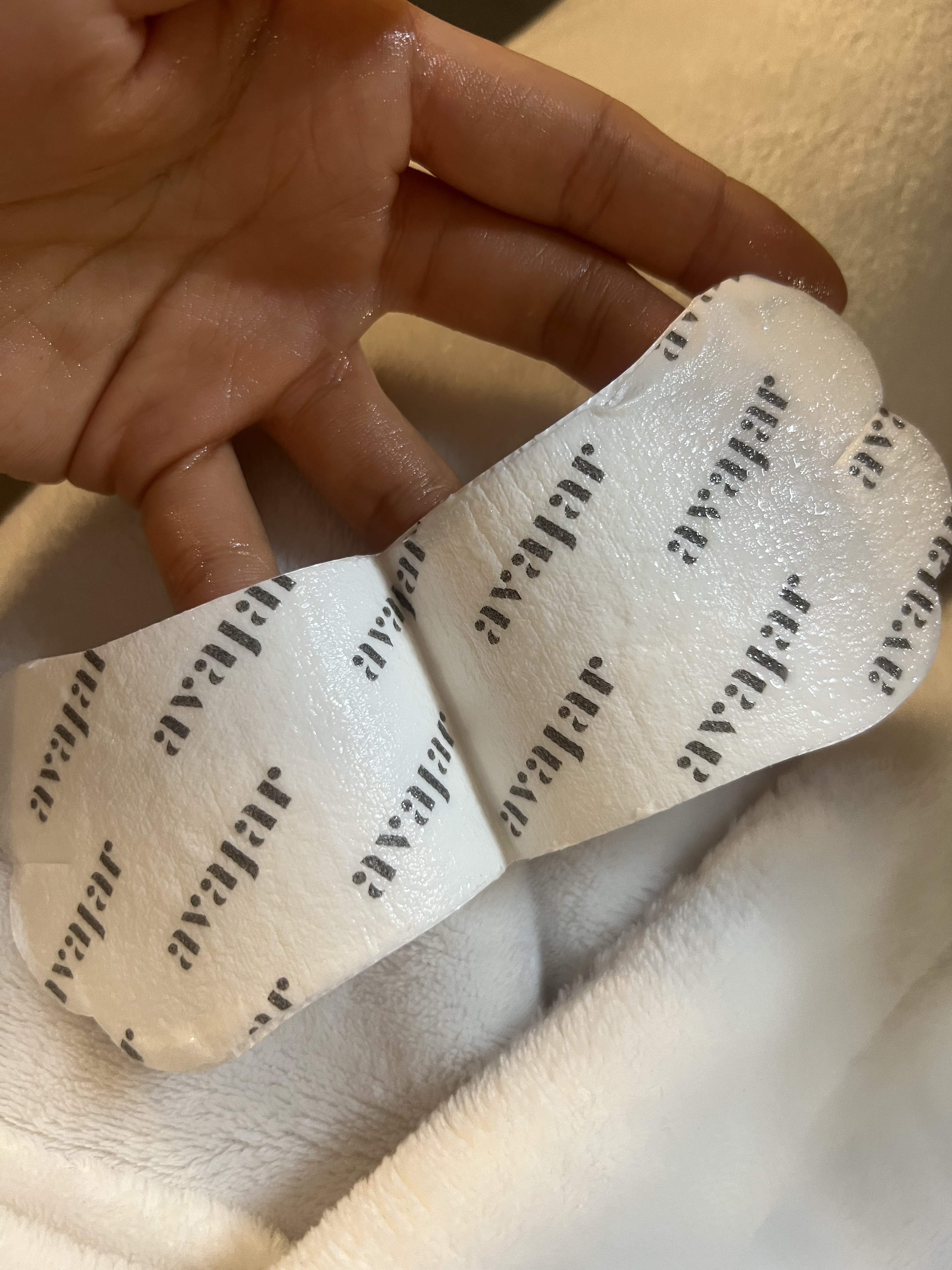 リジュビネイティングネックリンクルコントロールマスク/avajar/ネック・デコルテケアを使ったクチコミ（1枚目）