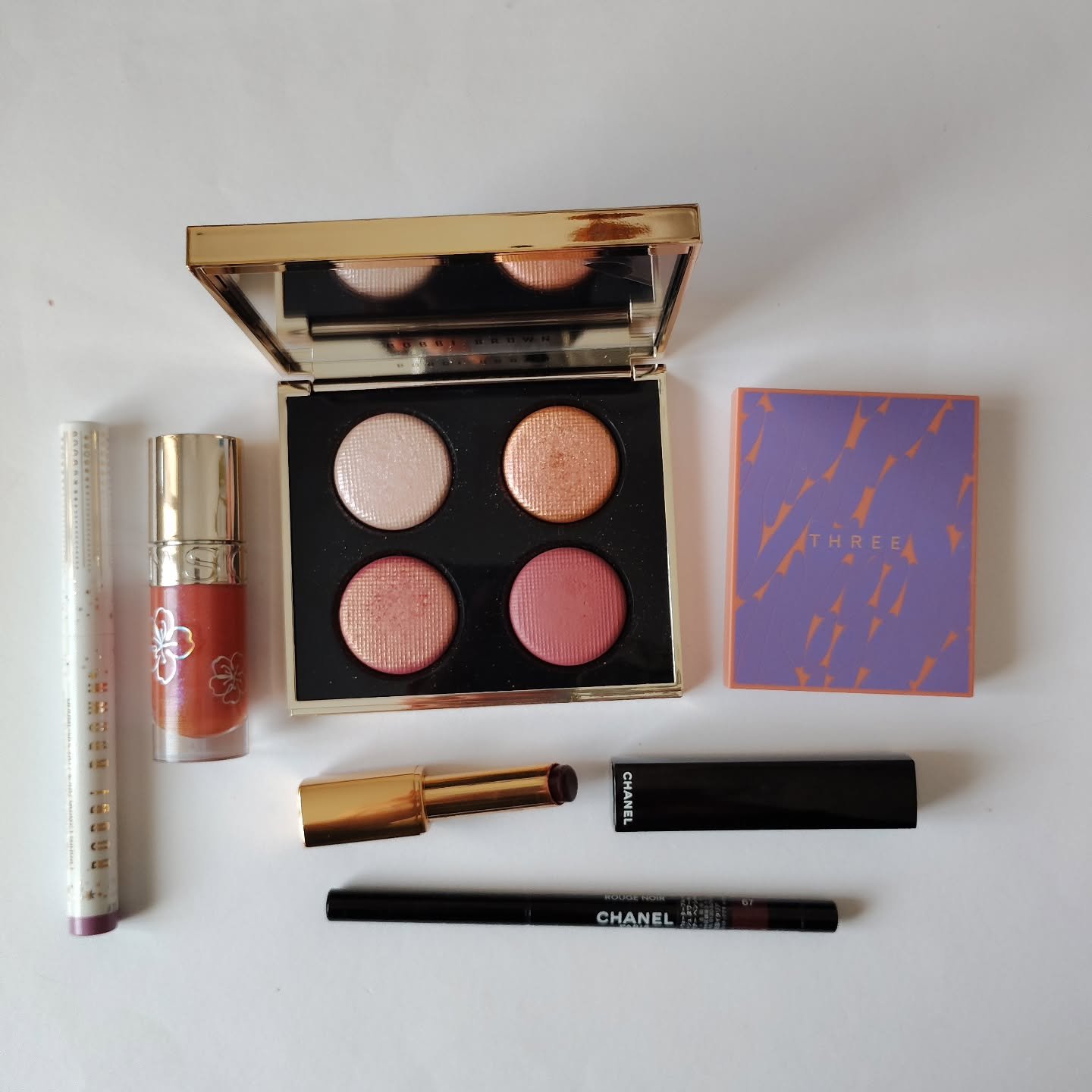 リュクス アイシャドウ クォード グロウ ウィズ ラブ コレクション/BOBBI BROWN/アイシャドウパレットを使ったクチコミ（1枚目）