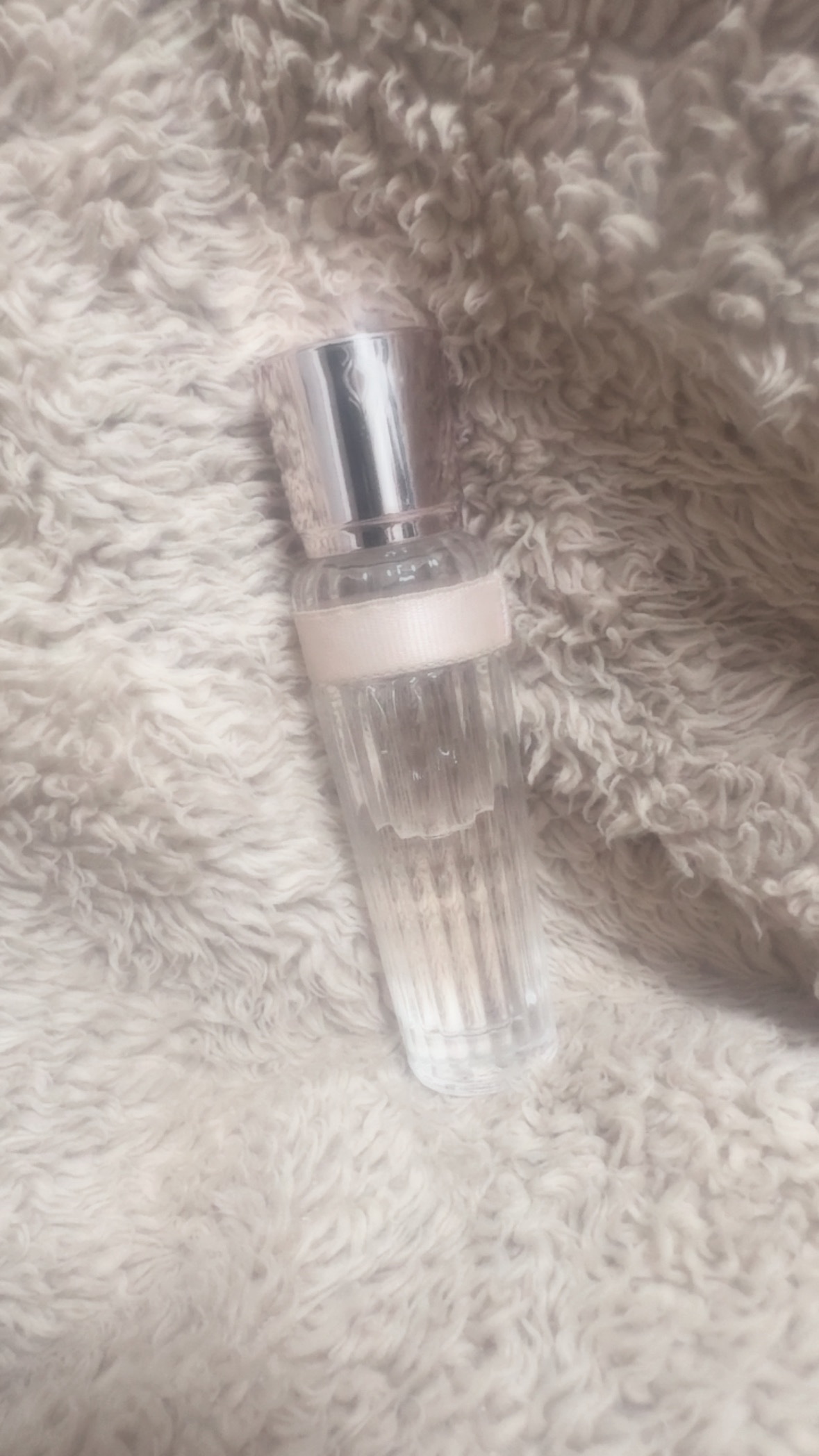 キモノ　ユイ　オードトワレ/DECORTÉ/香水(レディース)を使ったクチコミ（1枚目）