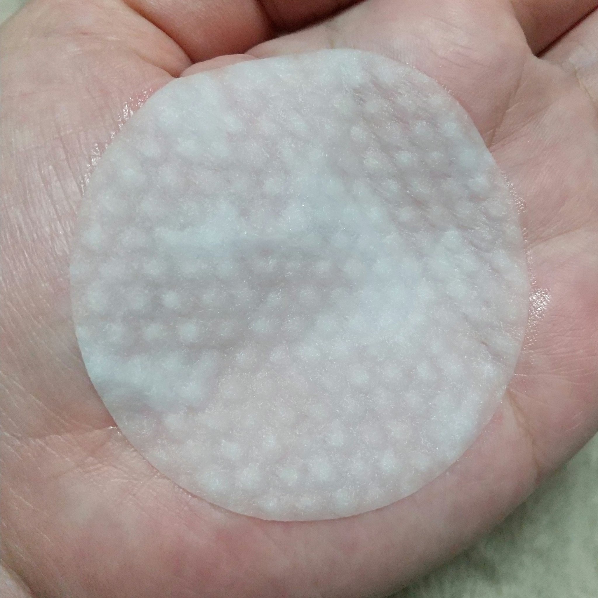 Dunamis ポイントメイクリムーバーパッドのクチコミ「【使った商品】ポイントメイクリムーバーパッド
【商品の特徴】メイク落とし
【使用感】使いやすい.....」（2枚目）