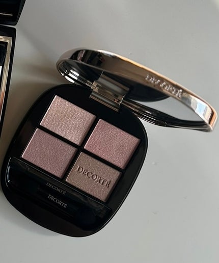 スキンシャドウ デザイニング パレット/DECORTÉ/アイシャドウパレットを使ったクチコミ(1枚目)