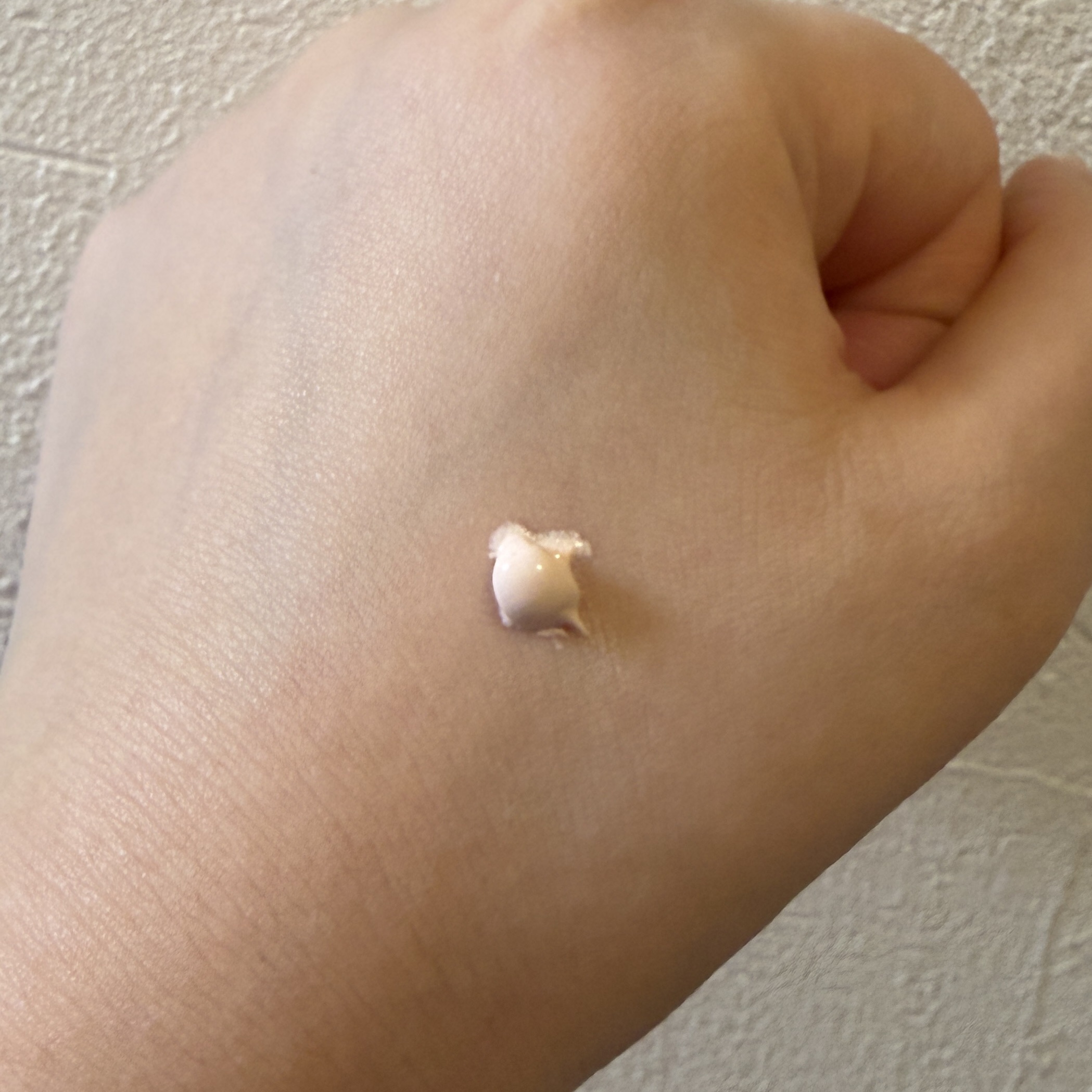 セラムフィット シャイニング トーンアップクリーム /ByUR/化粧下地を使ったクチコミ（2枚目）