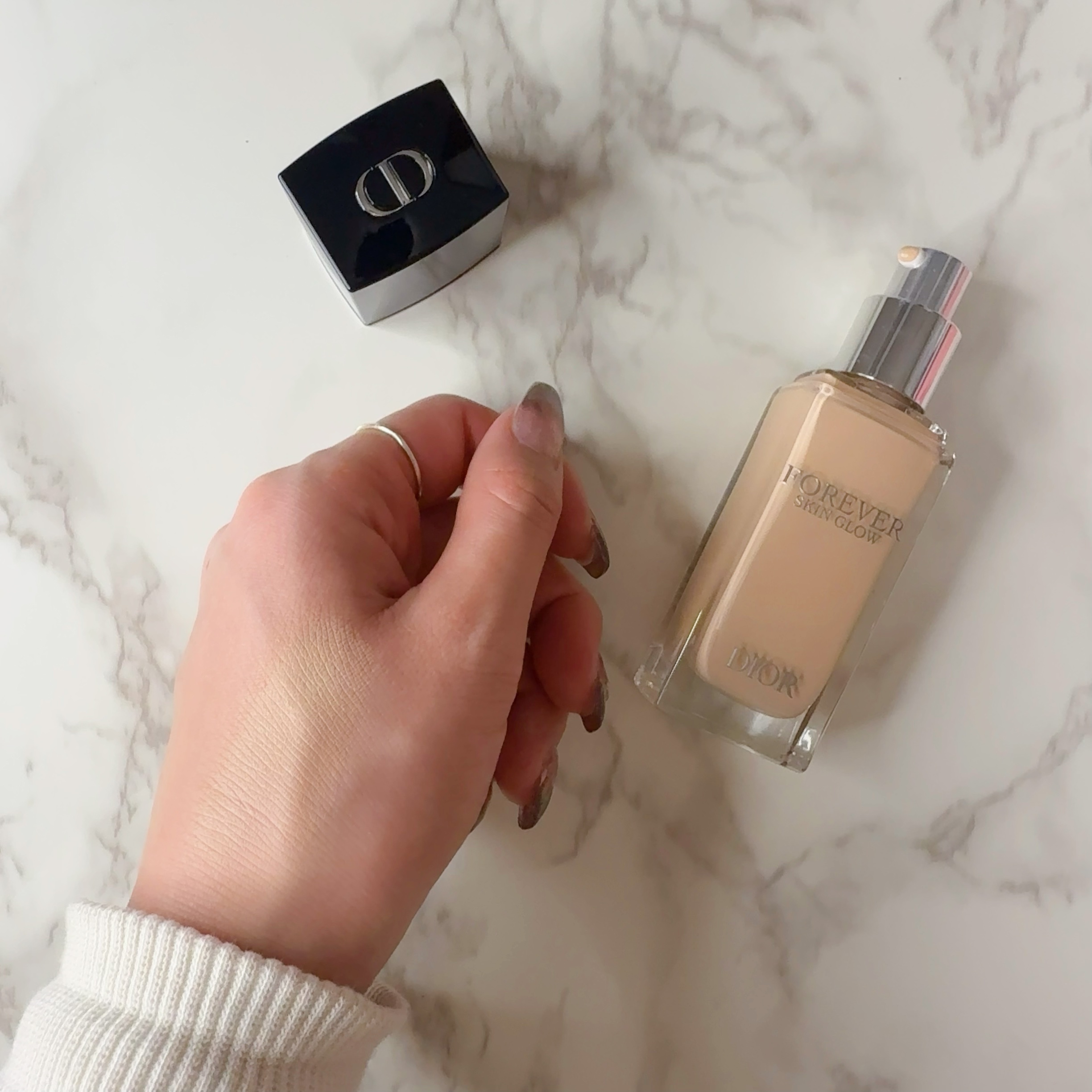 ディオールスキン フォーエヴァー フルイド グロウ/Dior/リキッドファンデーションを使ったクチコミ（3枚目）