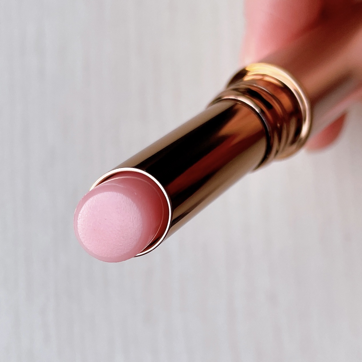 リアルフィニッシュ ブライトニング リップ エッセンス UV/COVERMARK/口紅を使ったクチコミ（2枚目）