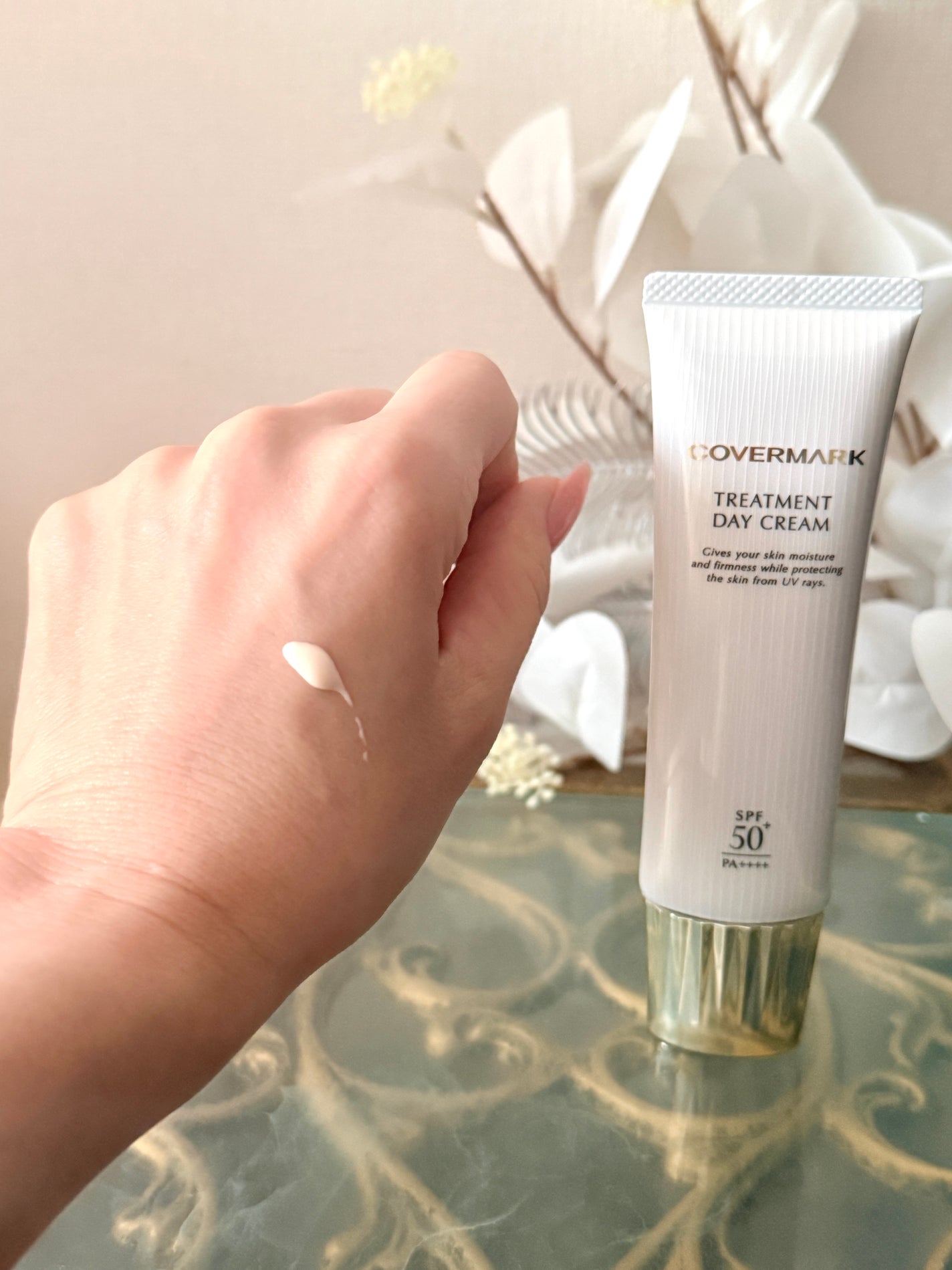 トリートメント デイ クリーム/COVERMARK/日焼け止めクリームを使ったクチコミ(2枚目)
