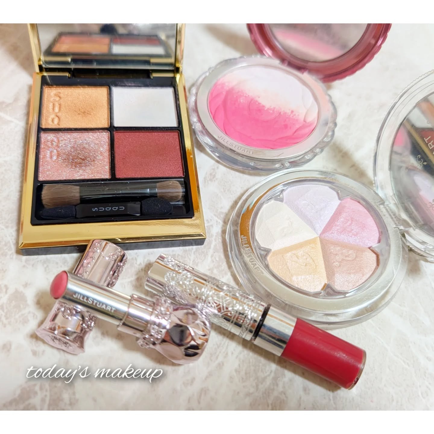 JILL STUART ジルスチュアート ブルーム ミックスハイライト コンパクト ガーランドウィズユーのクチコミ「💄今日のメイク
✔️アイシャドウ　スック144
✔️チーク　ジルスチュアート102、102
✔.....」（1枚目）