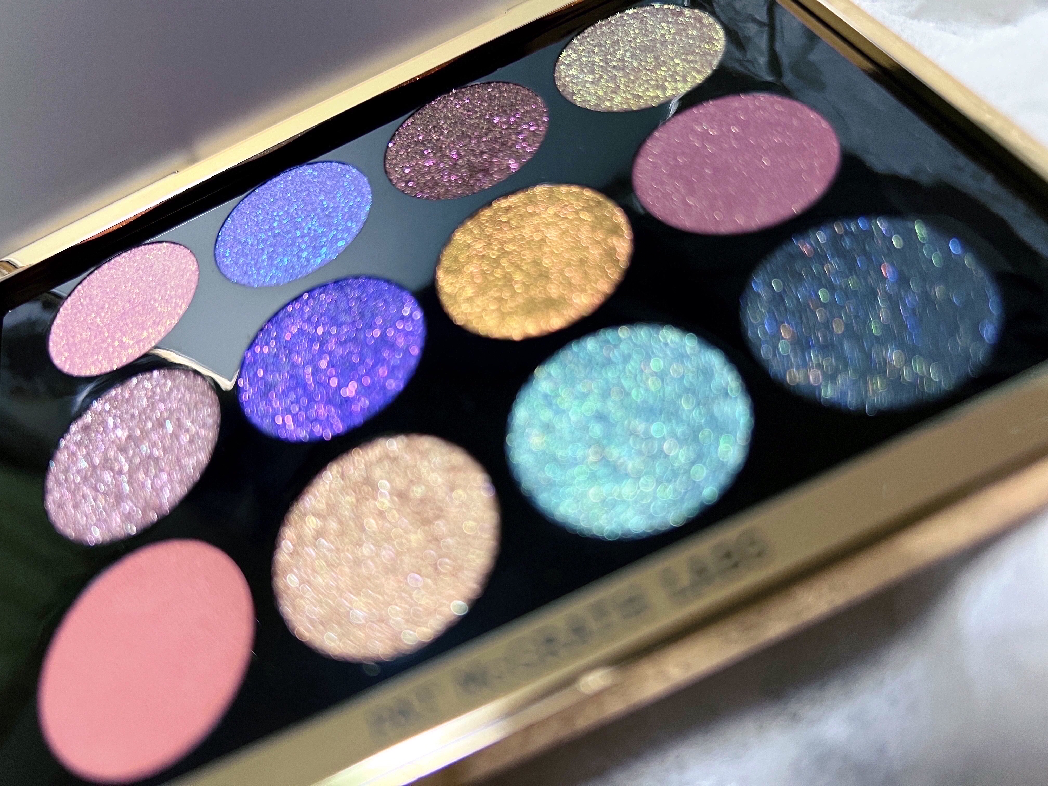 Gilded Nirvana: Mega Eye Shadow Palette/PAT McGRATH LABS/アイシャドウパレットを使ったクチコミ（2枚目）