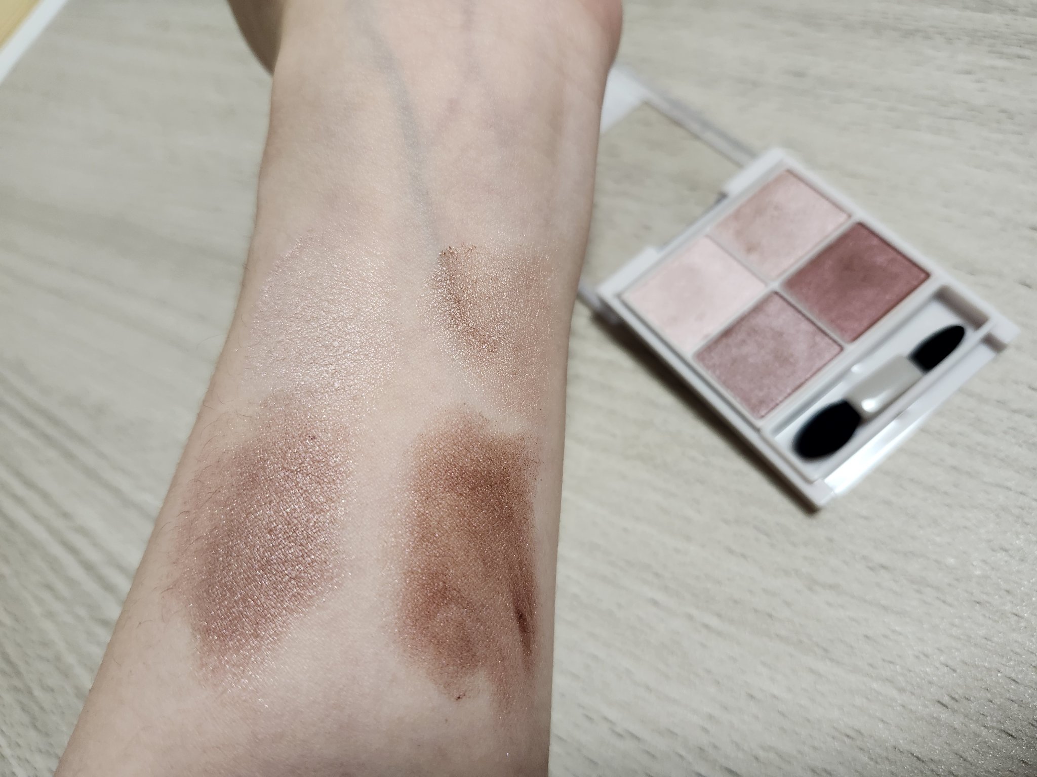 シルキースフレアイズ/キャンメイク/アイシャドウパレットを使ったクチコミ（3枚目）