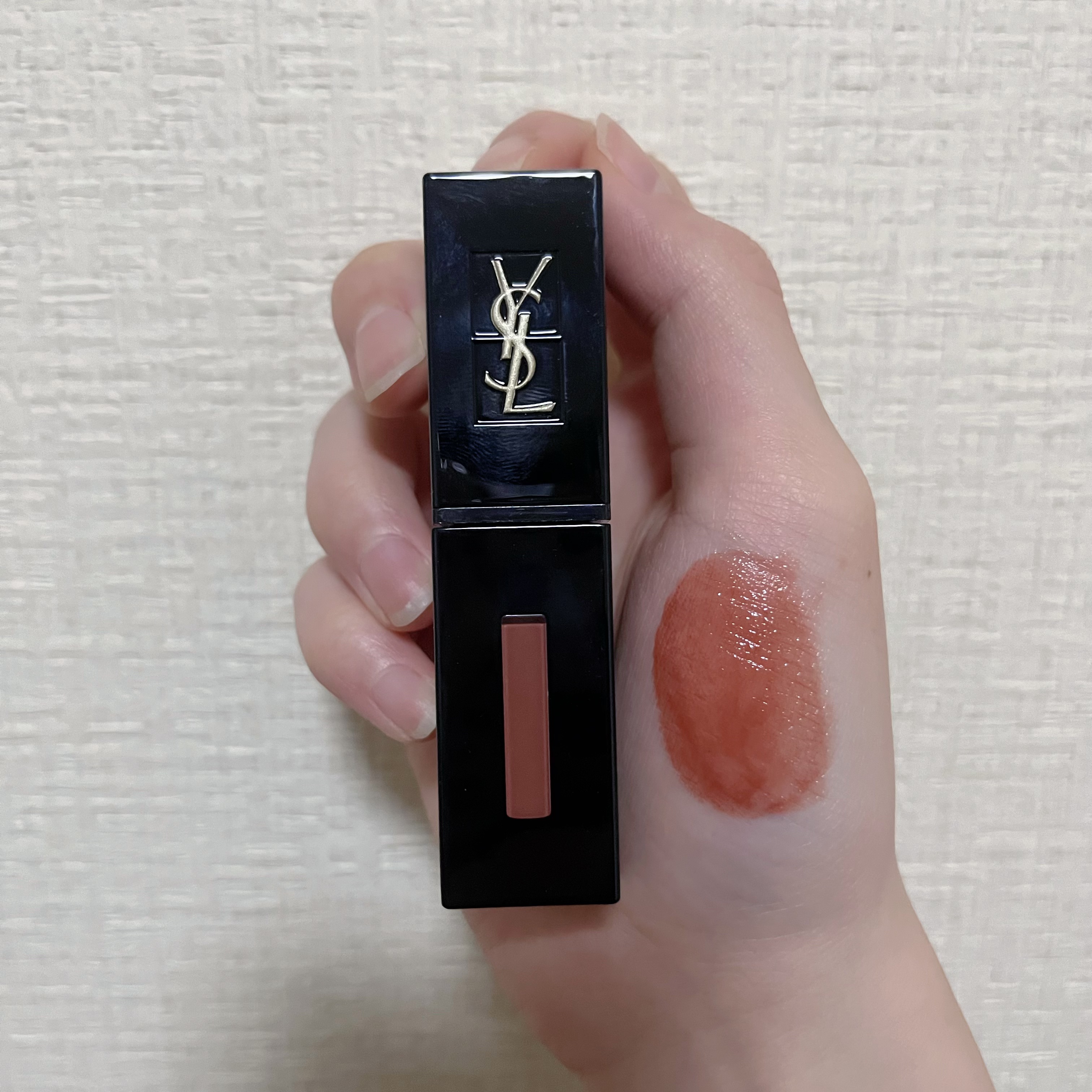 ルージュ ピュールクチュール ヴェルニ ヴィニルクリーム/YVES SAINT LAURENT BEAUTE/口紅を使ったクチコミ（1枚目）