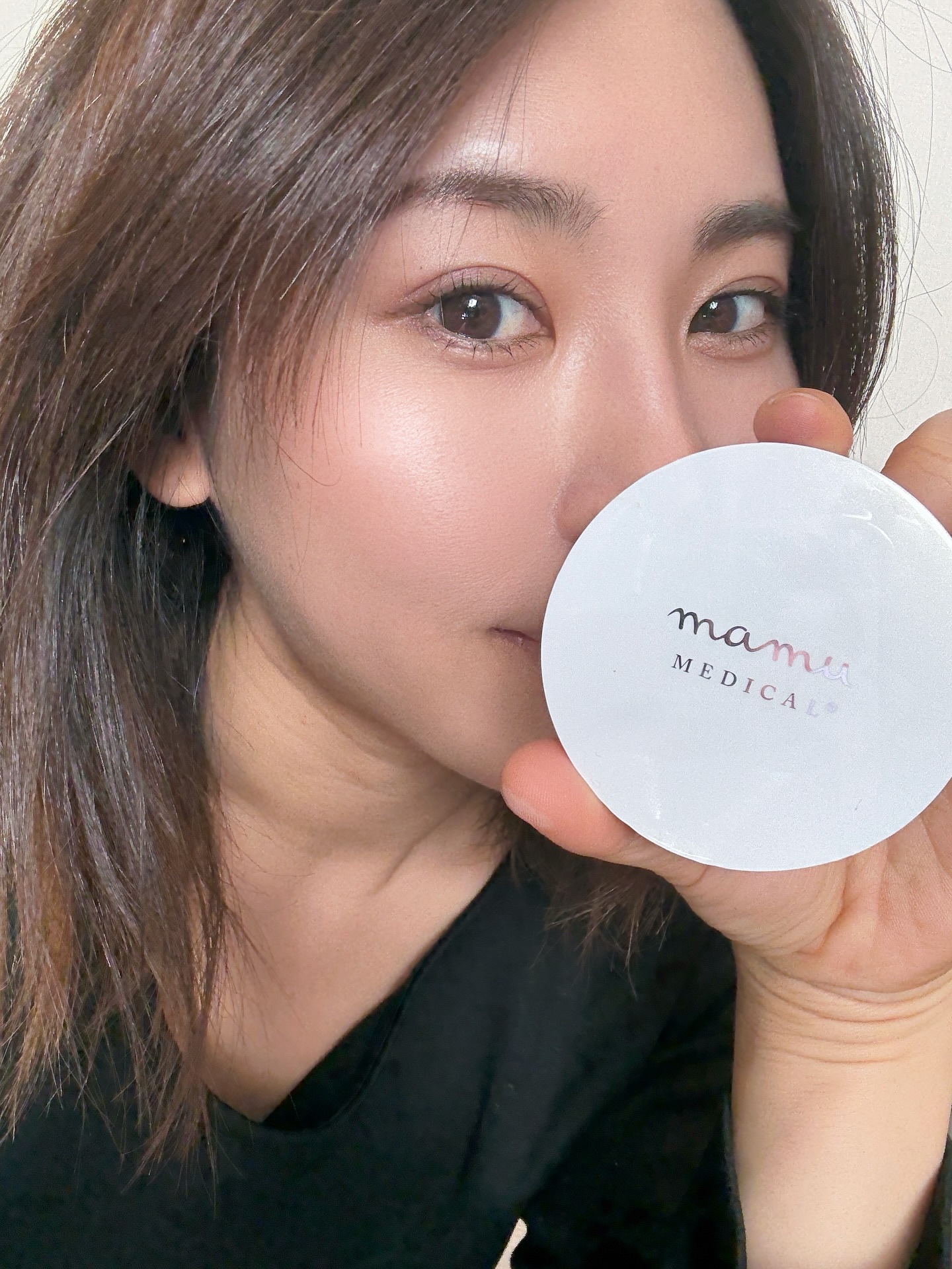 ドクターズコスメブランドmamuMEDICAL！
美容針※1バームファンデーションのウォータードロップインバームパクトEX！

ヒト幹細胞培養液※2とエクソソーム※3配合！

日中のうるおいまで考えたスキンケア発想で、美容液成分60%😳
