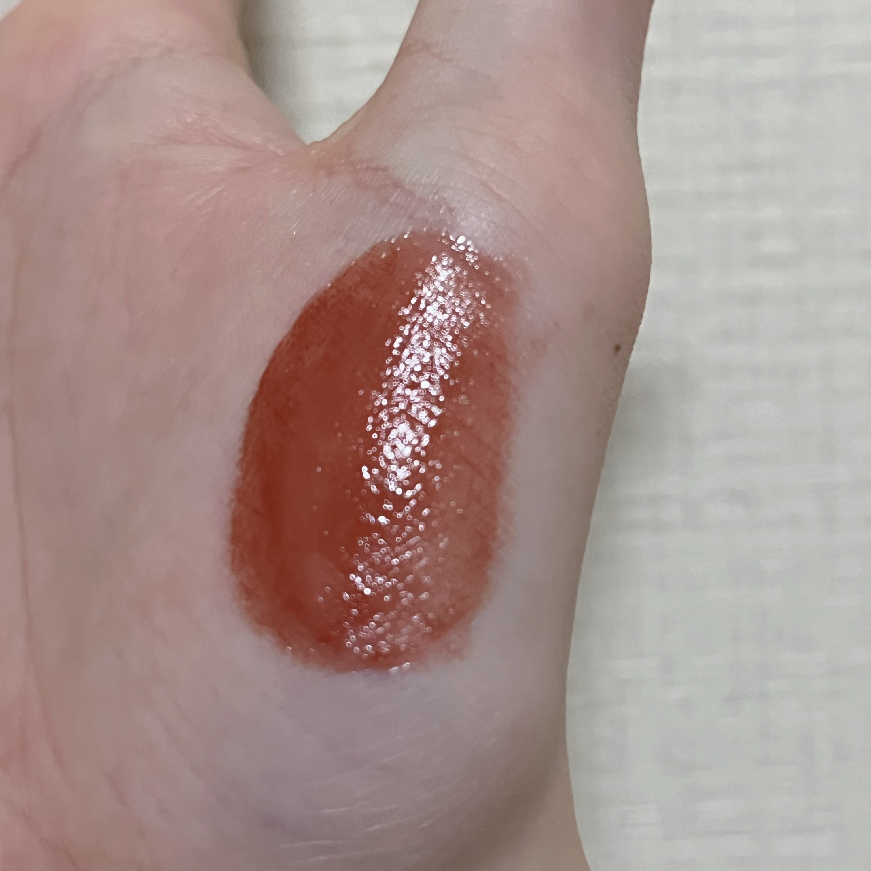 ルージュ ピュールクチュール ヴェルニ ヴィニルクリーム/YVES SAINT LAURENT BEAUTE/口紅を使ったクチコミ（2枚目）