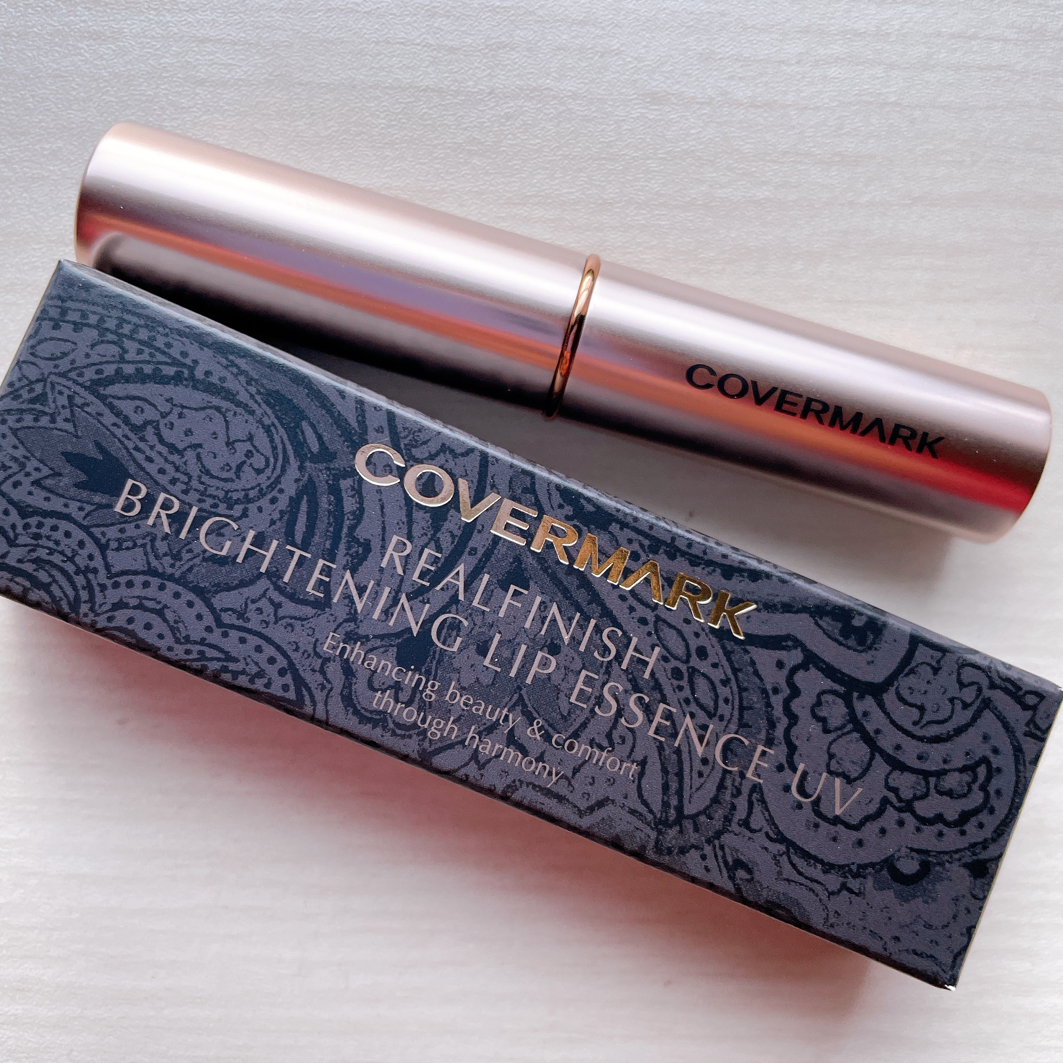 リアルフィニッシュ ブライトニング リップ エッセンス UV/COVERMARK/口紅を使ったクチコミ（1枚目）