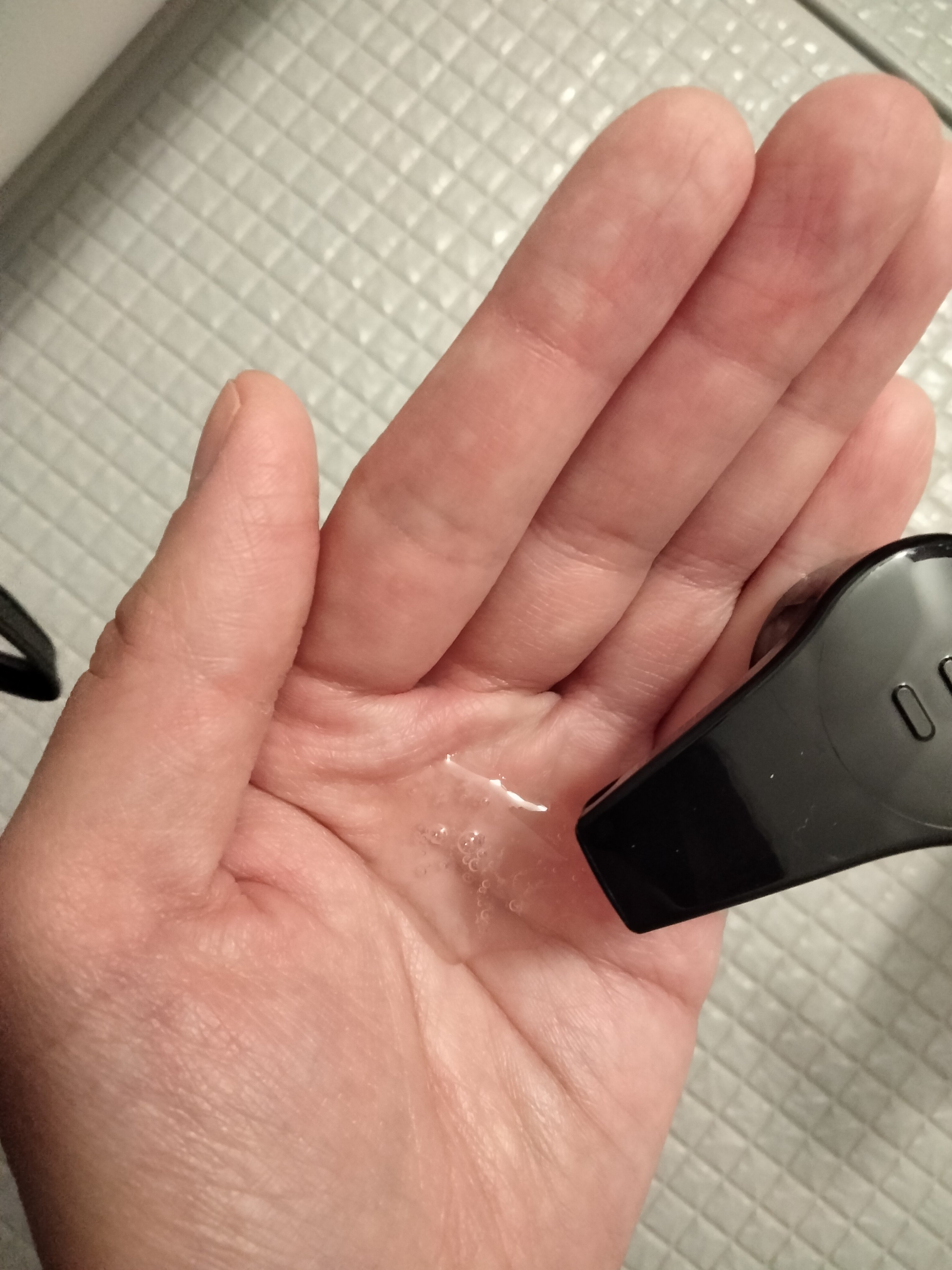 ファインフレグランスコレクション ホワイトティー＆ピオニーの香り リラクシングシャンプー/トリートメント/パンテーン/市販シャンプーを使ったクチコミ（3枚目）