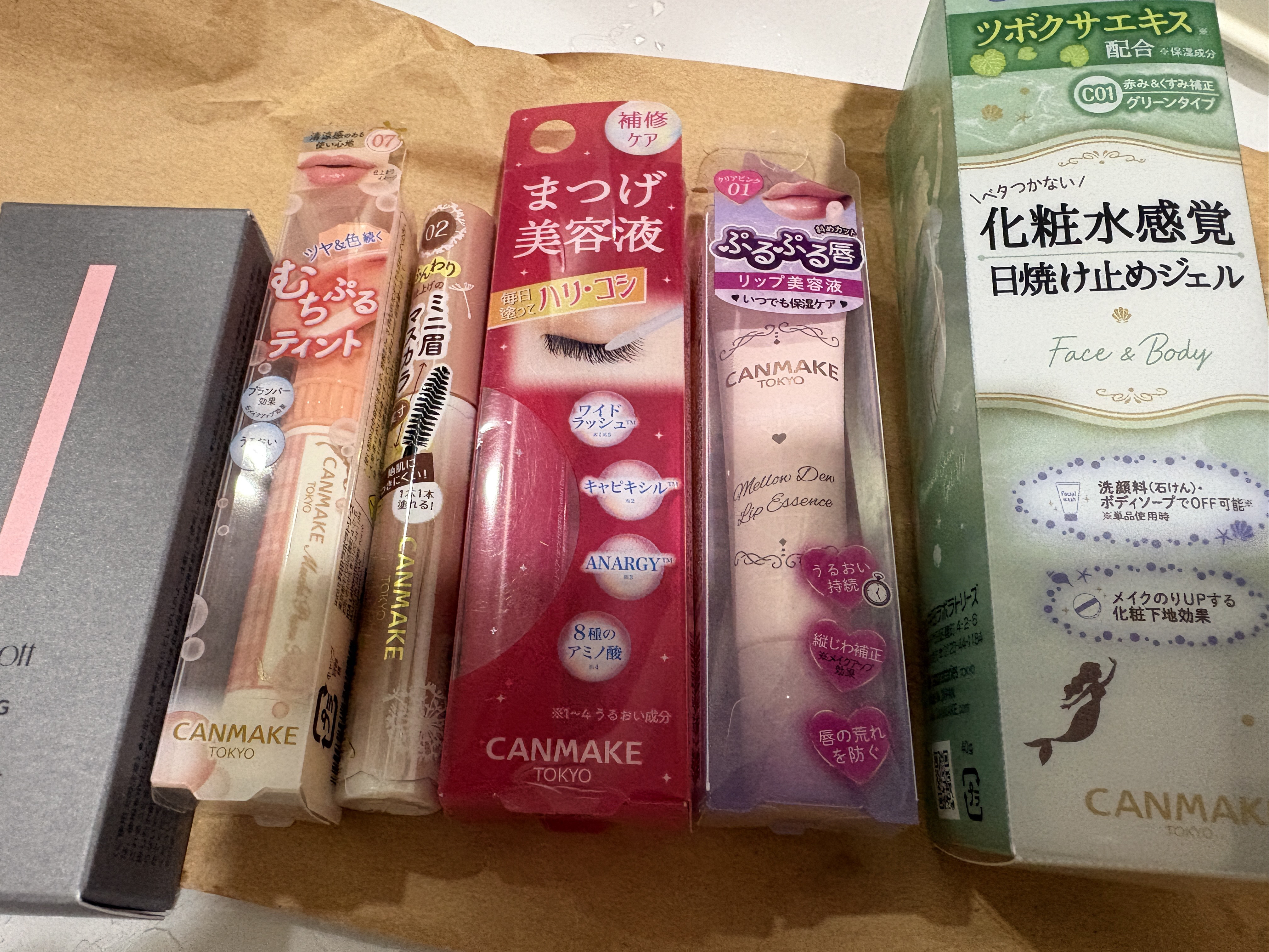 ラッシュケアエッセンス/キャンメイク/まつげ美容液を使ったクチコミ（1枚目）