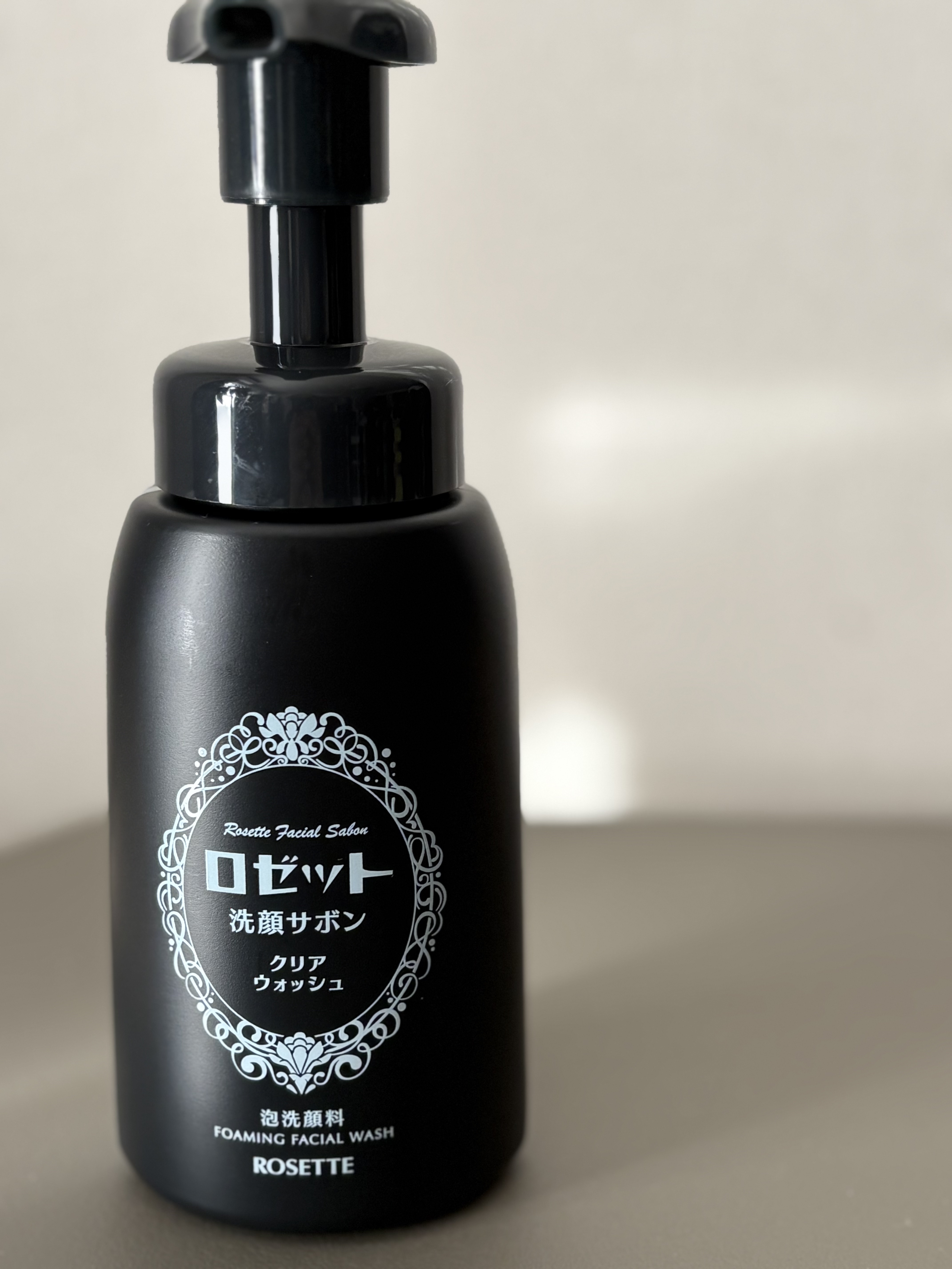 ロゼット株式会社様より商品提供いただきました。

2026年1月13日に発売された泡立ち&弾力にこだわられた洗顔フォーム•*¨*•.¸¸♬

「ロゼット洗顔サボン クリアウォッシュ」

を使ってみました◡̈♥︎！

ロゼット洗顔パスタと同じ