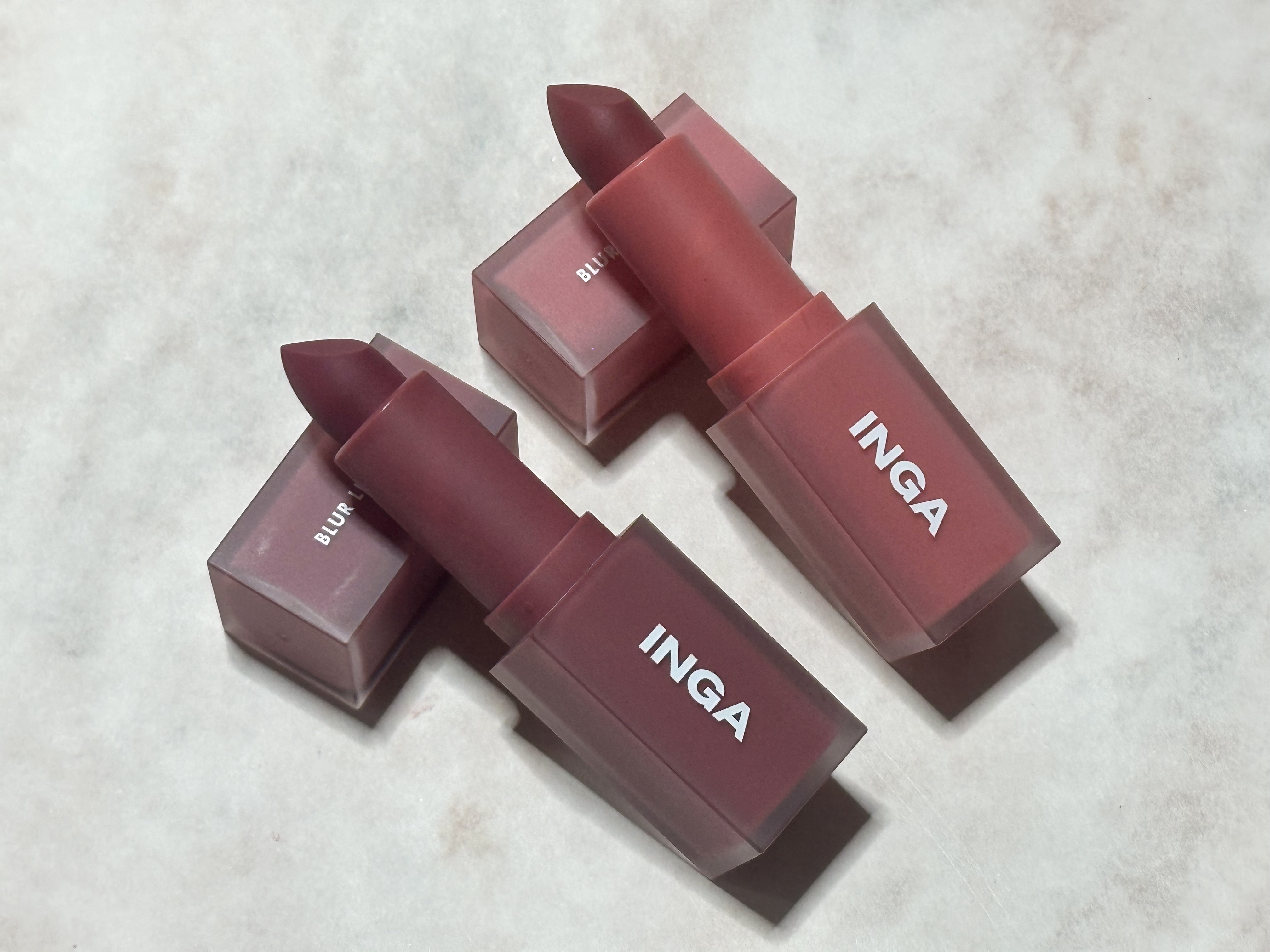 パウダーブラー リップスティック/INGA/口紅を使ったクチコミ（2枚目）