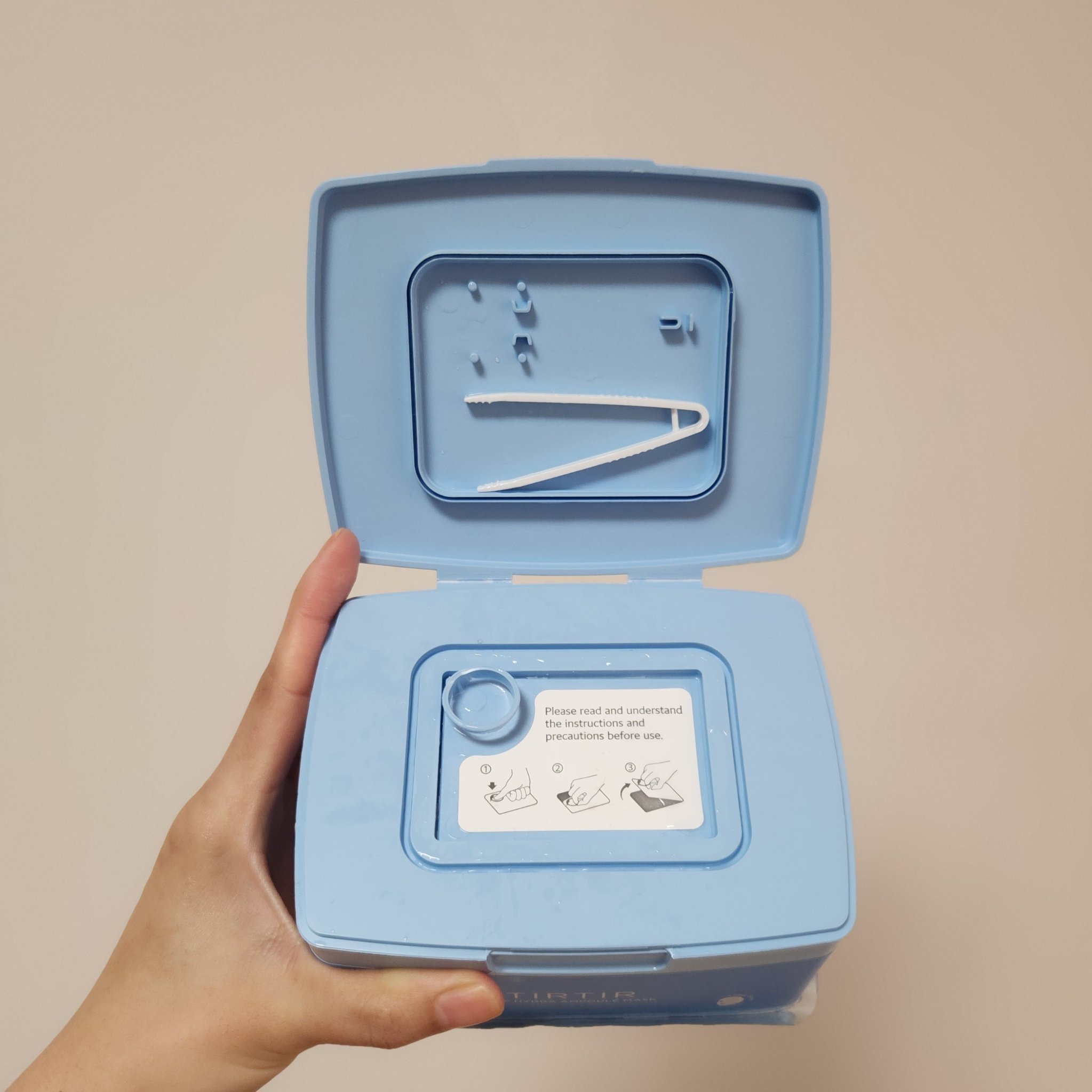 TIRTIR(ティルティル) NMF ハイドラ アンプル マスクのクチコミ「使い切りスキンケア

TIRTIR
NMF ハイドラ アンプル マスク

アミノ酸NMFコンプ.....」（2枚目）