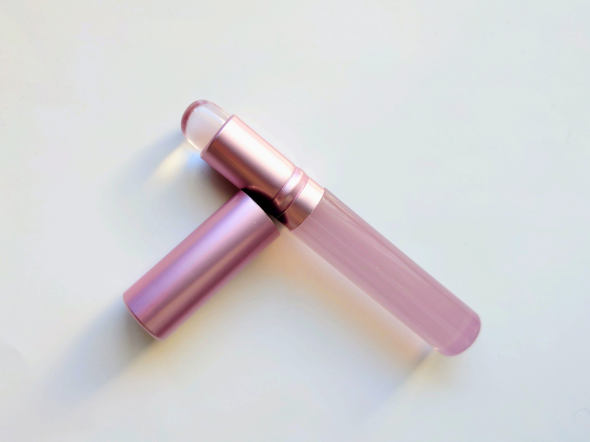 蓋つきシリコーンリップブラシ/セリア/メイクブラシを使ったクチコミ（3枚目）