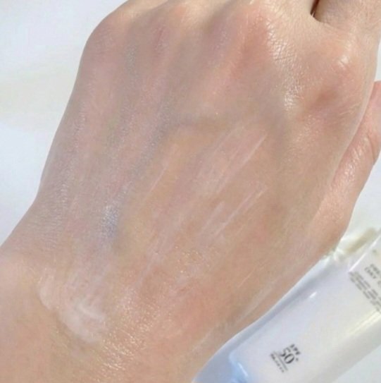 トリートメント デイ クリーム/COVERMARK/日焼け止めクリームを使ったクチコミ（3枚目）