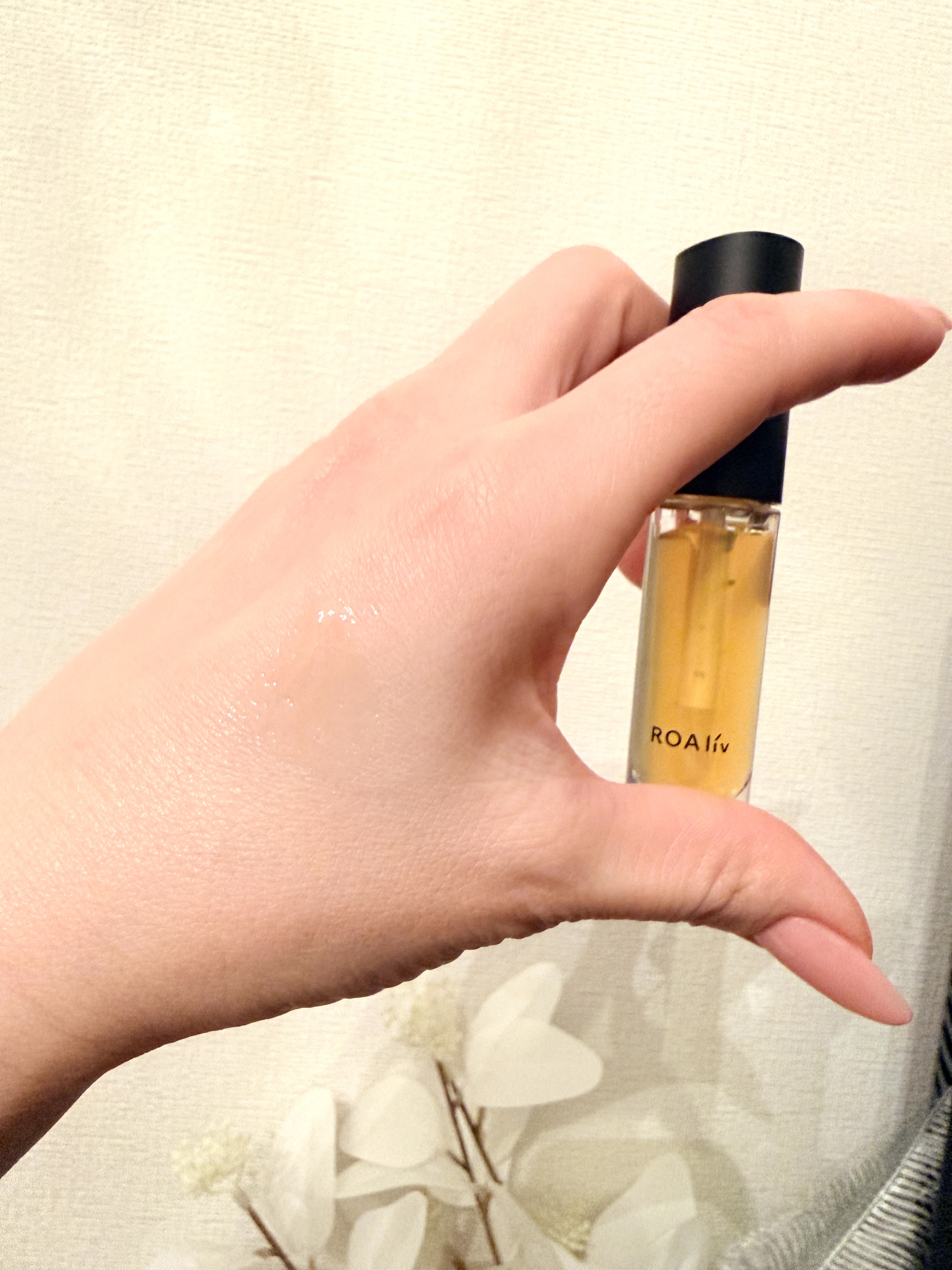 ハニーラスター/ROAlív/リップグロスを使ったクチコミ（3枚目）
