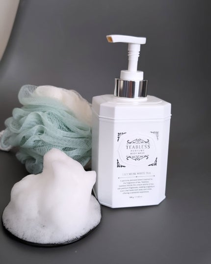 パフュームボディソープ リリィムスクホワイトティー/TEABLESS/ボディソープを使ったクチコミ(3枚目)