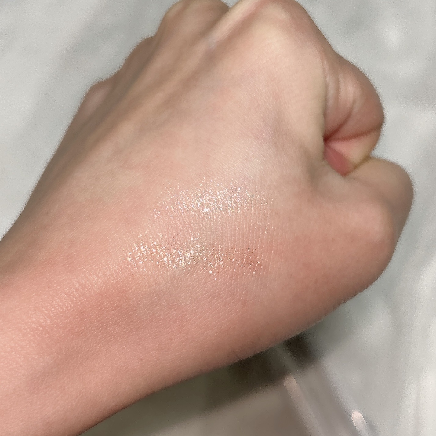 i'm Stick Shadow Glitterr/i’m meme/スティックアイシャドウを使ったクチコミ（3枚目）