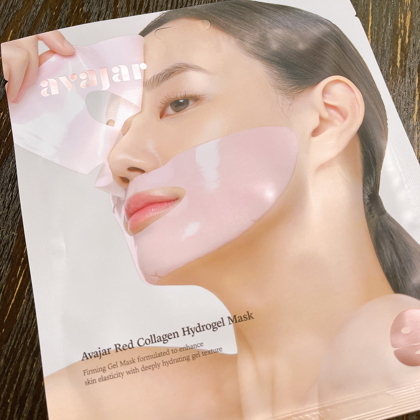 レッドコラーゲンハイドロゲルマスク/avajar/シートマスク・パックを使ったクチコミ(1枚目)