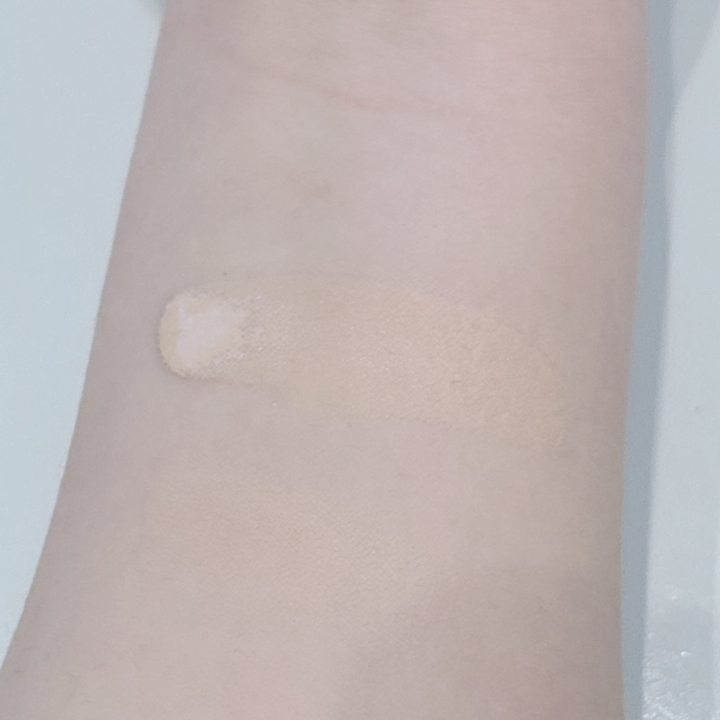 ドラマティックエッセンスリキッド/マキアージュ/リキッドファンデーションを使ったクチコミ(2枚目)