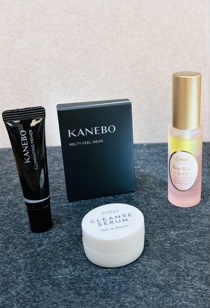 DUO デュオ クレンズセラム ピール&ブーストのクチコミ「VoCE 3月号 950円 1月22日発売
カネボウの新作とSABONのローズウォーターイン.....」(3枚目)