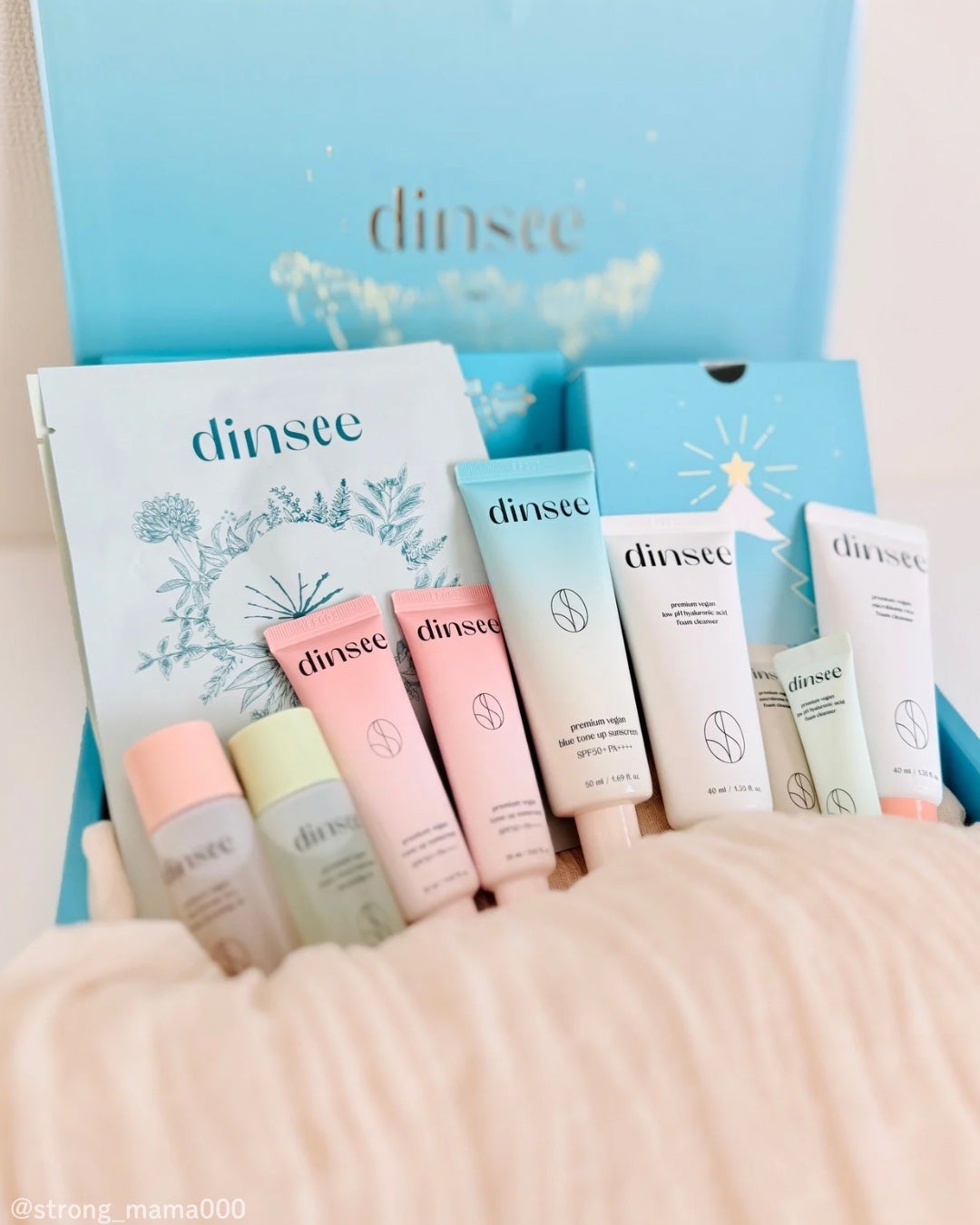 プレミ アムビーガン 弱酸性ヒアルロン酸フォームクレンザー/dinsee/クレンジングクリームを使ったクチコミ(1枚目)