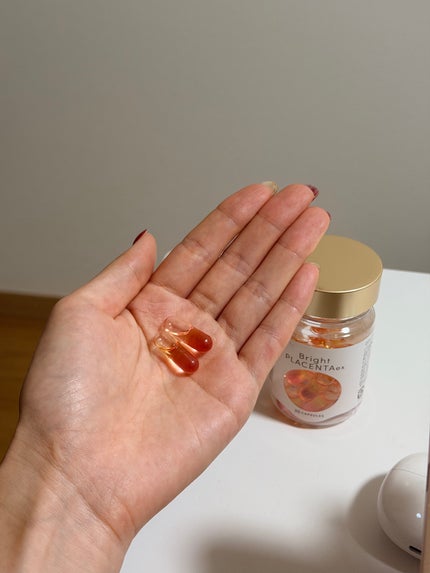 フィート ブライト プラセンタ エクソソーム【栄養機能食品 (ビタミンE)】/Feat./美容サプリメントを使ったクチコミ(1枚目)