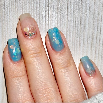 カラフルネイルズ/キャンメイク/マニキュアを使ったクチコミ(7枚目)