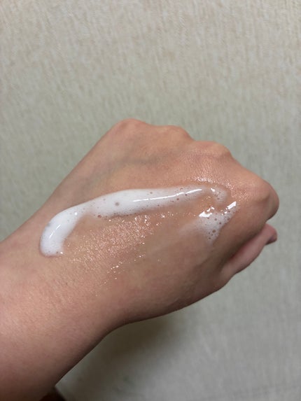 ソフィーナ iP 水光ピーリング泡セラム<ふきとり美容液> 本体/SOFINA iP/美容液の画像