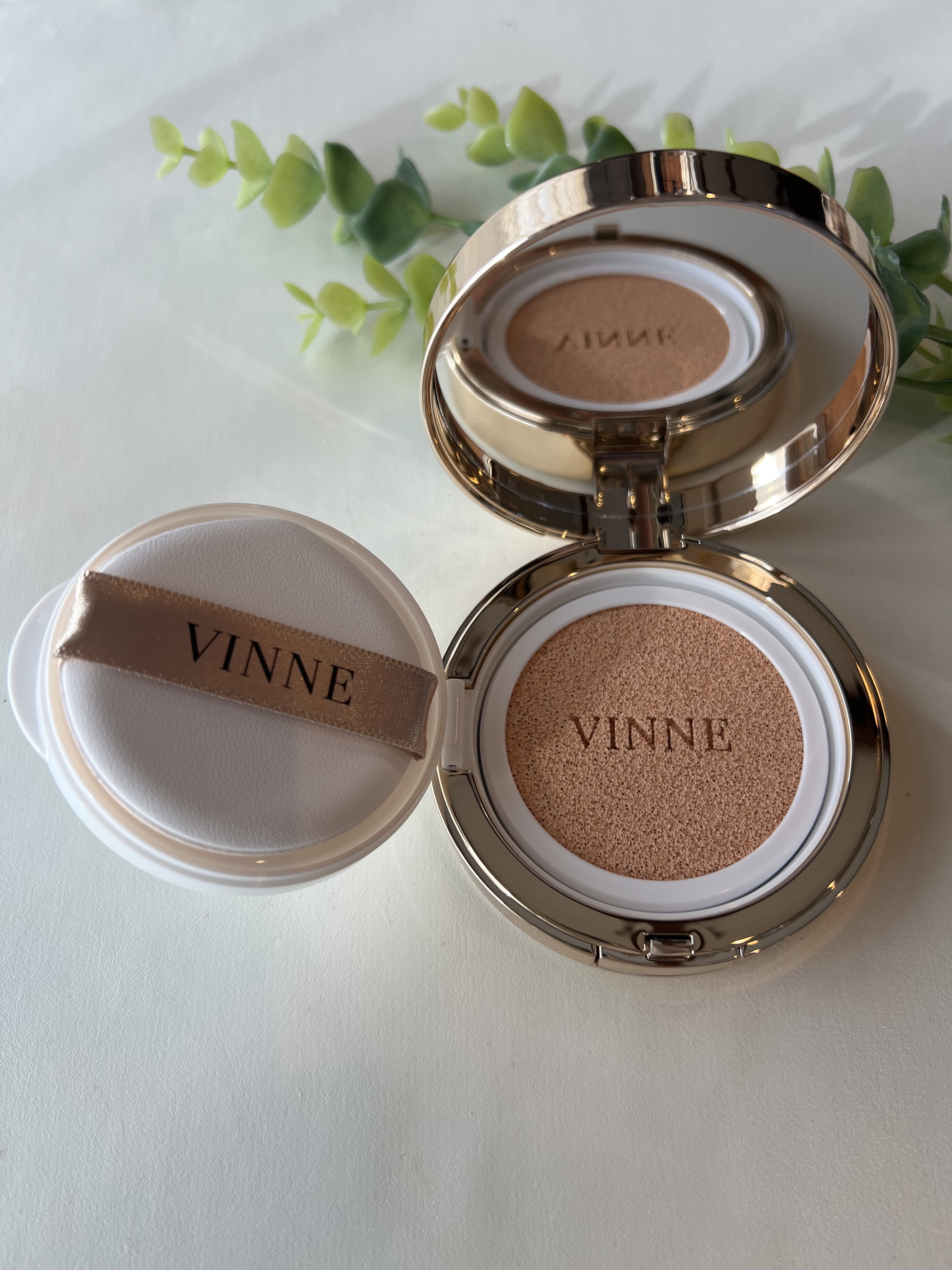 プレステージグロウスキンフィットクッション/VINNE /クッションファンデーションを使ったクチコミ（2枚目）