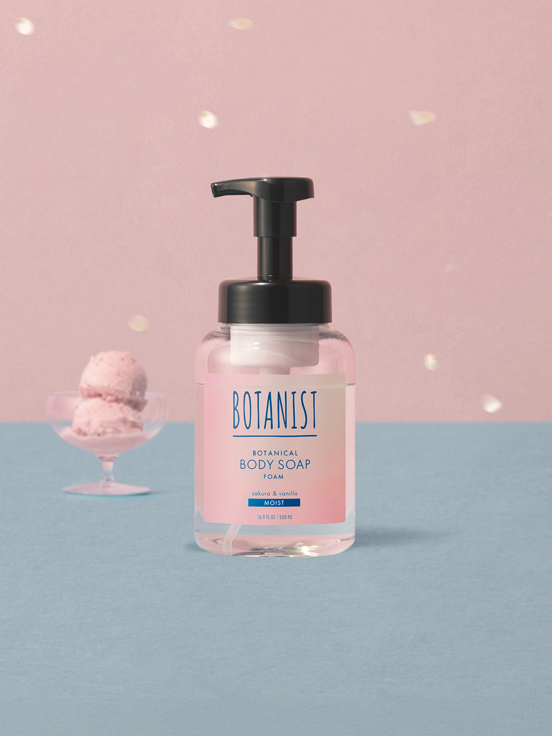 BOTANIST フレグランスコレクション
リニューアルした 泡ボディーソープが春限定の香りで登場✨

春限定「サクラとバニラの香り」🌸🍨​
へたりにくい、もっちり濃密な泡が​
肌への摩擦を抑えながら、やさしく洗い上げます🫧​
洗うた