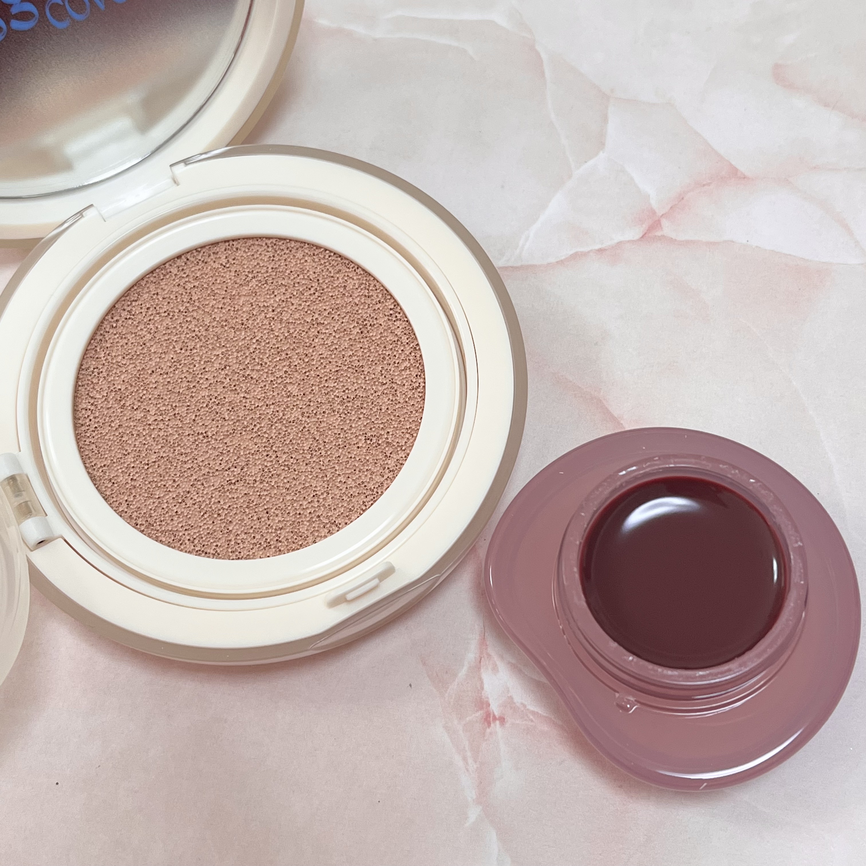 フィー クッションエッグフィットカバー/fwee/クッションファンデーションを使ったクチコミ（2枚目）