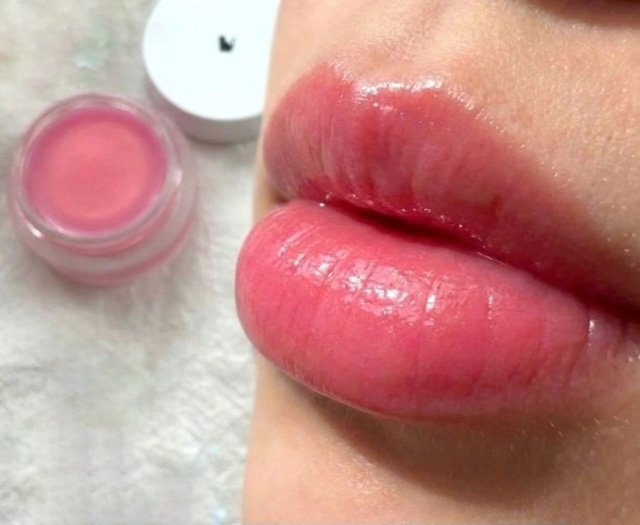 バランシングリップバーム/Joliyen/リップバームを使ったクチコミ（3枚目）