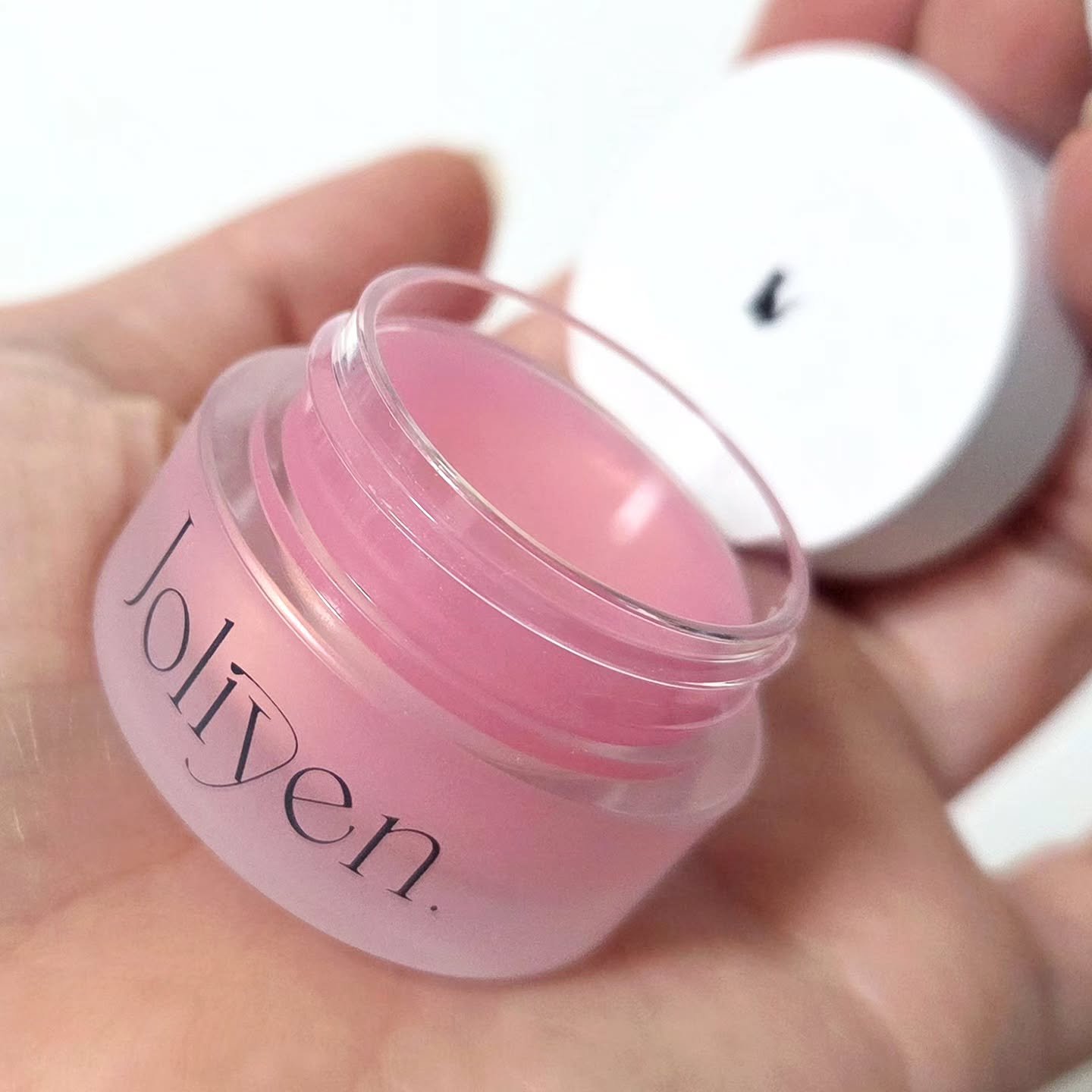 バランシングリップバーム/Joliyen/リップバームを使ったクチコミ（2枚目）