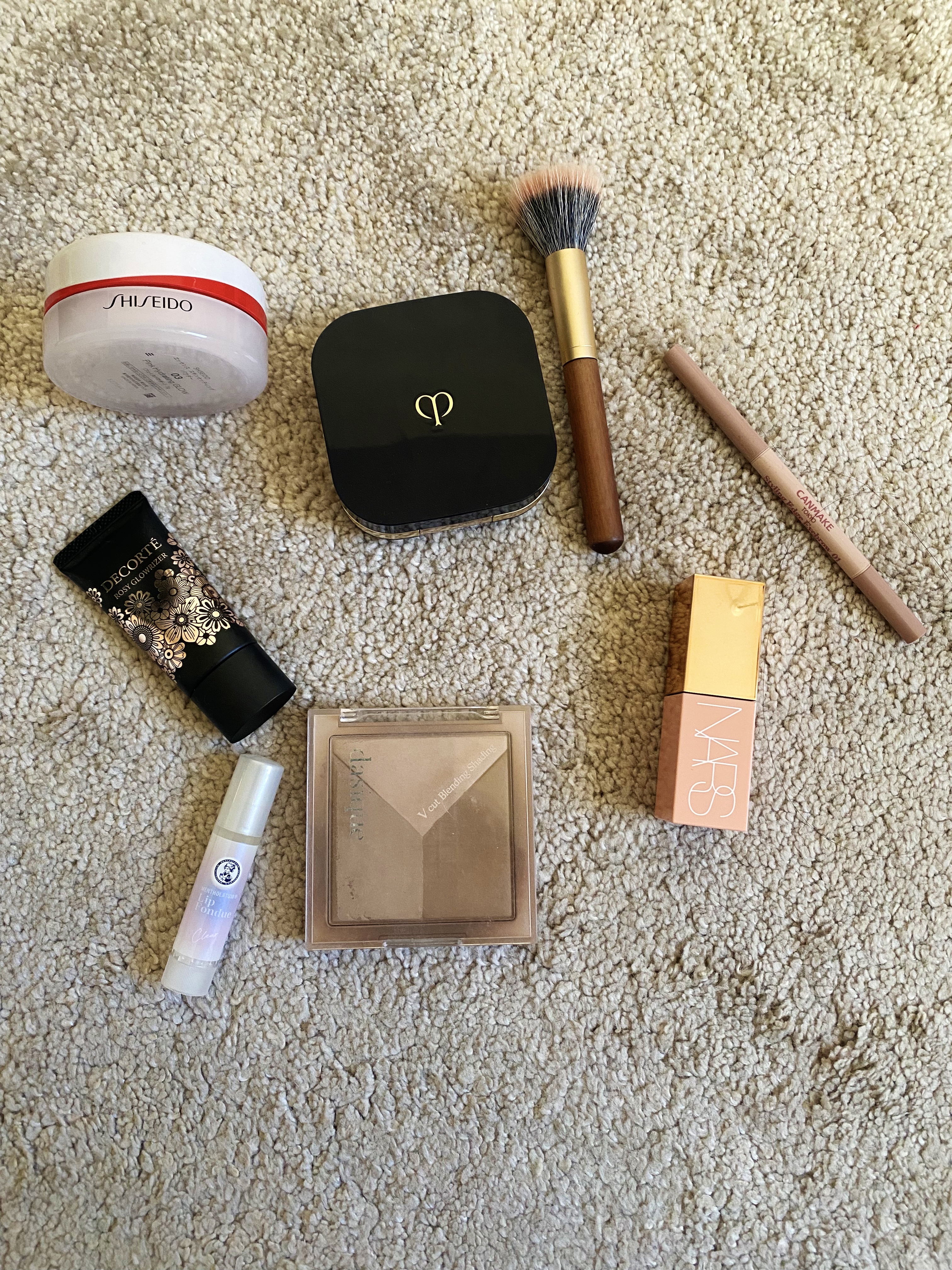 SHISEIDO エッセンス スキンセッティング パウダー/SHISEIDO/ルースパウダーを使ったクチコミ（2枚目）