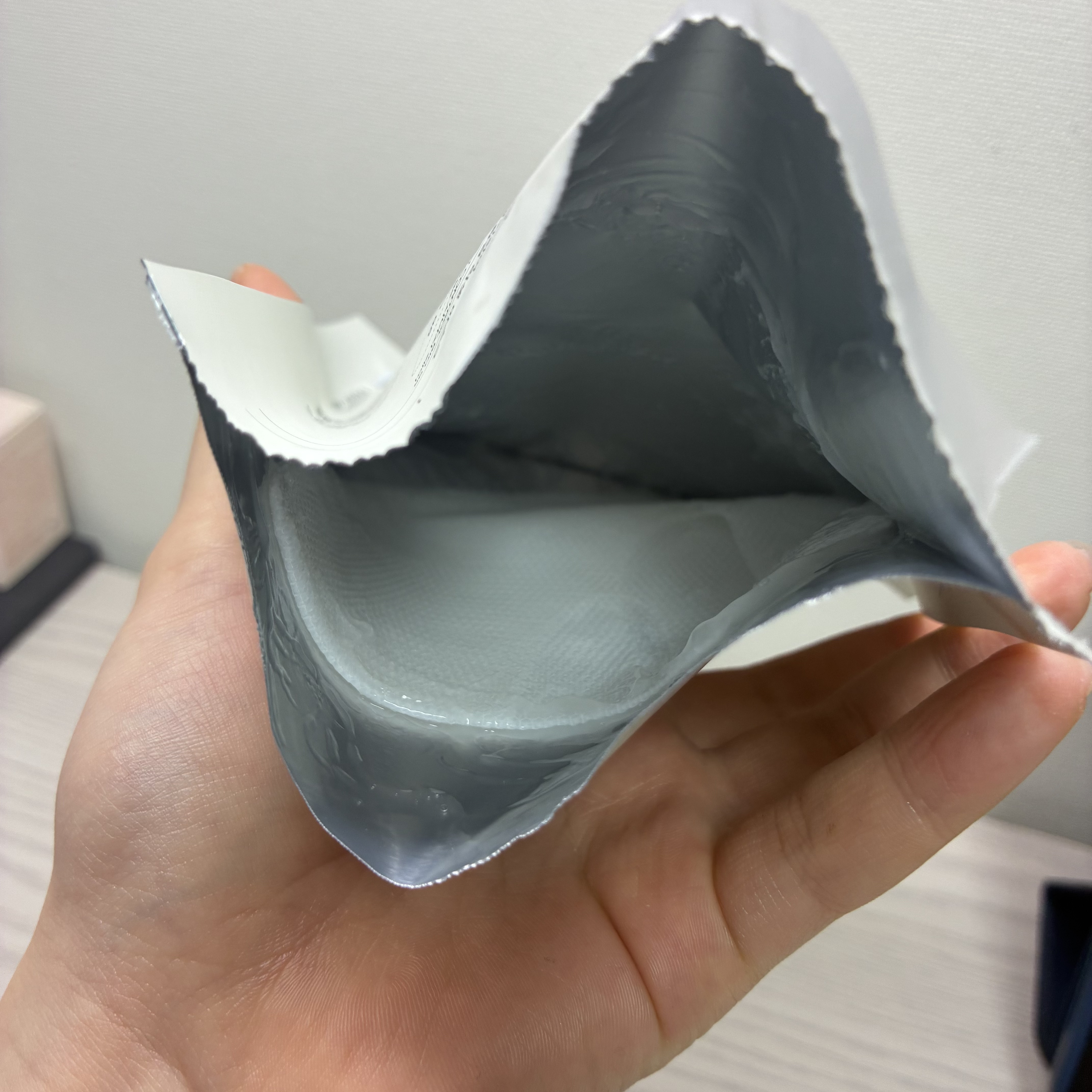 トラブルパッチマスク/EIOM/その他スキンケアを使ったクチコミ（2枚目）