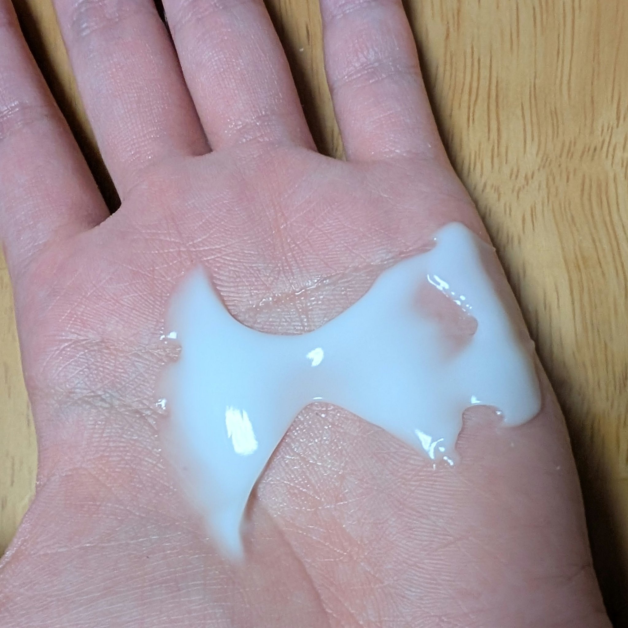 pdc ピュア ナチュラル クリームエッセンス モイストのクチコミ「クリームがなかったのでpdcピュア ナチュラル クリームエッセンス モイストを買って見ました😊.....」（3枚目）