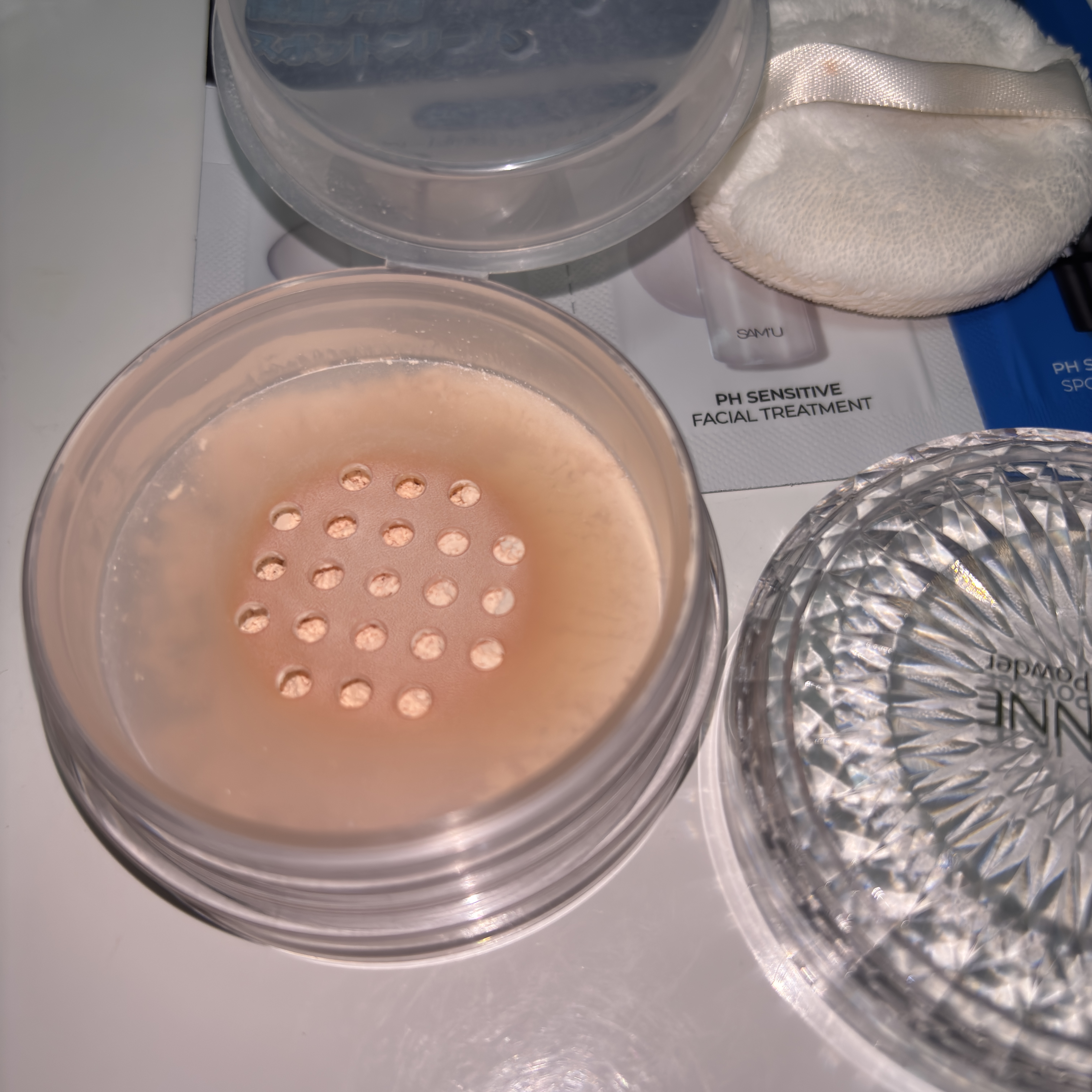 うるふわ仕上げパウダー/CEZANNE/ルースパウダーを使ったクチコミ（2枚目）